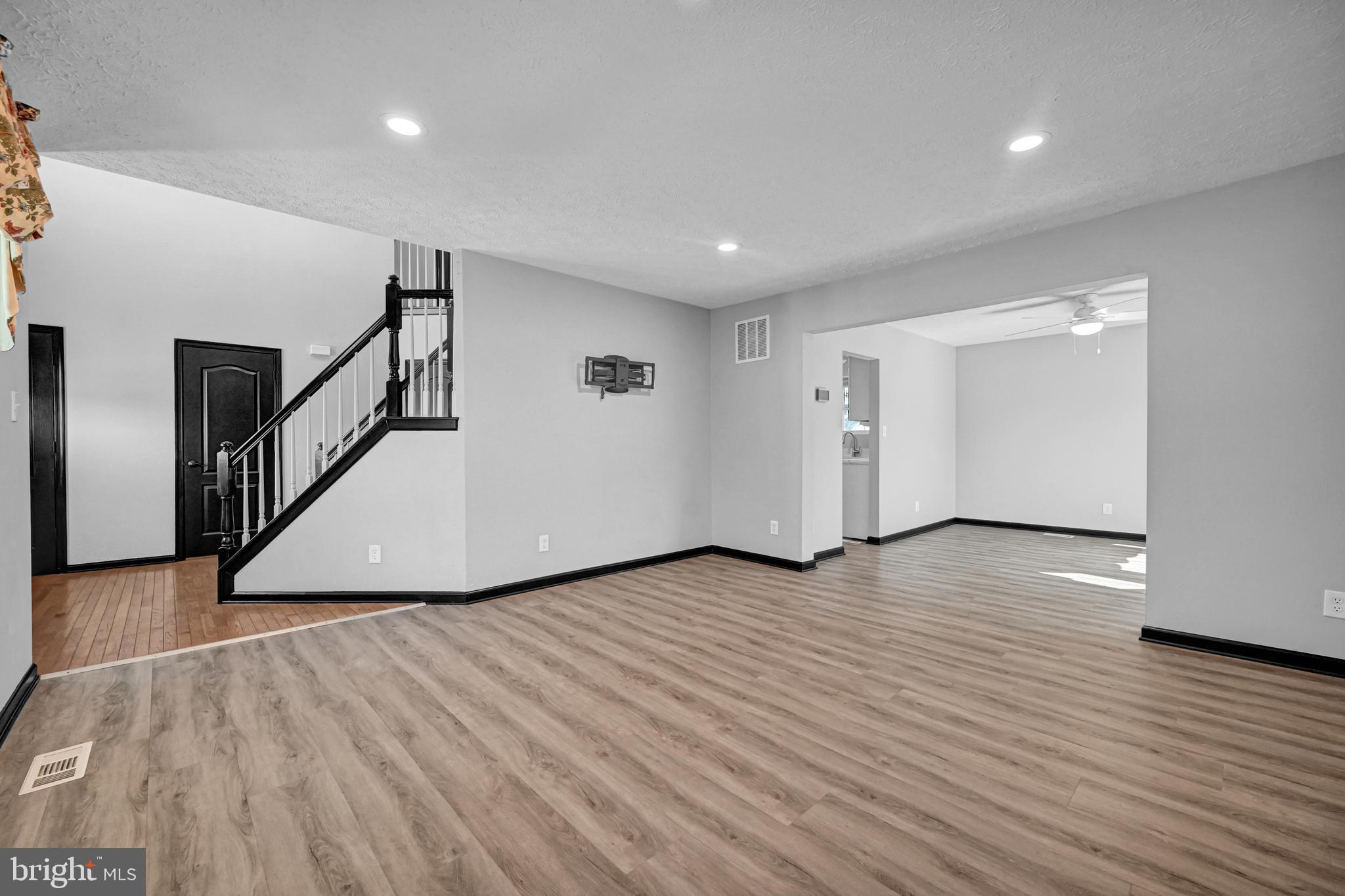 EBAUGHS CREEK - Residential