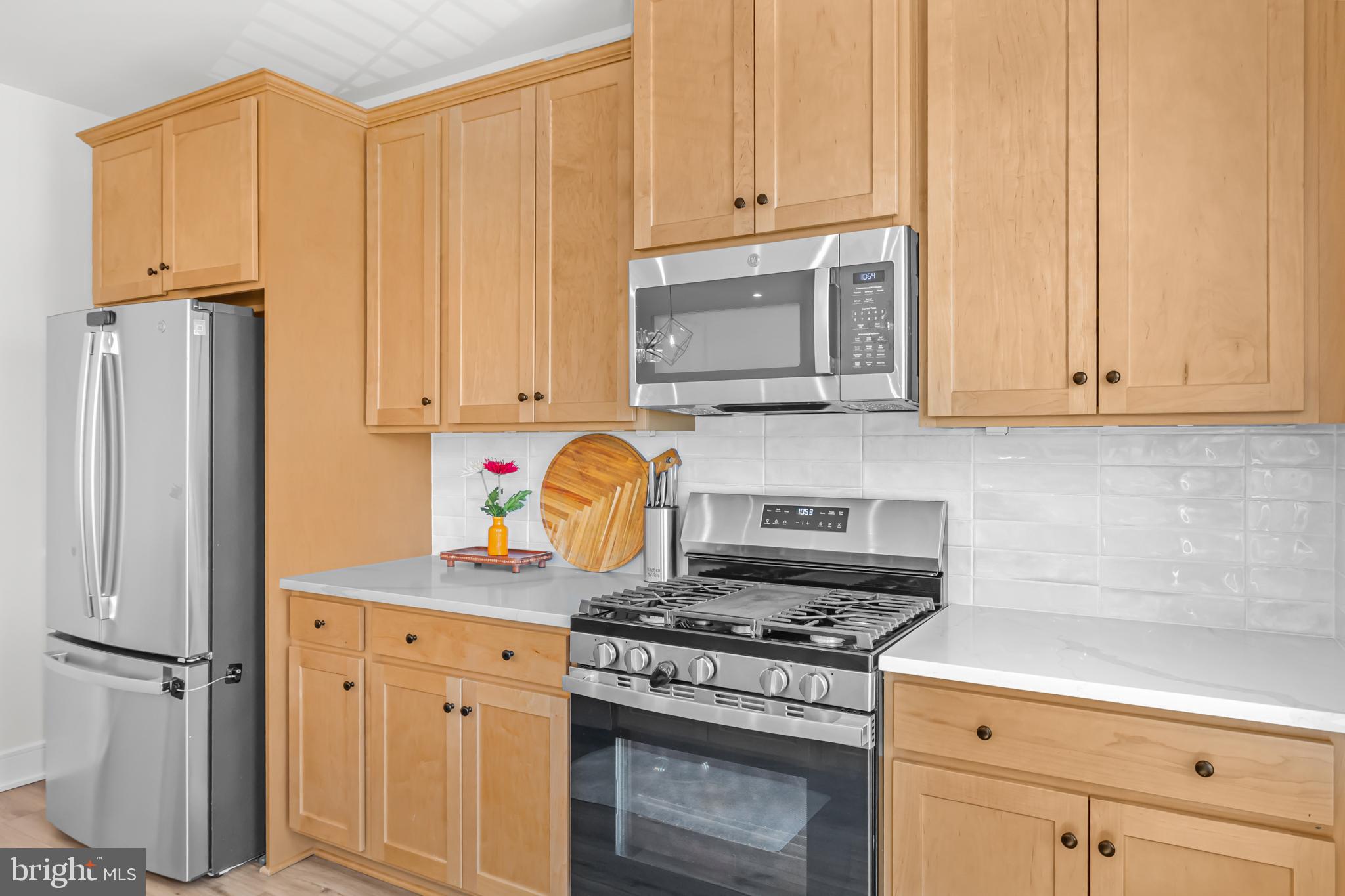 DEMOTT & SILVER - Residential