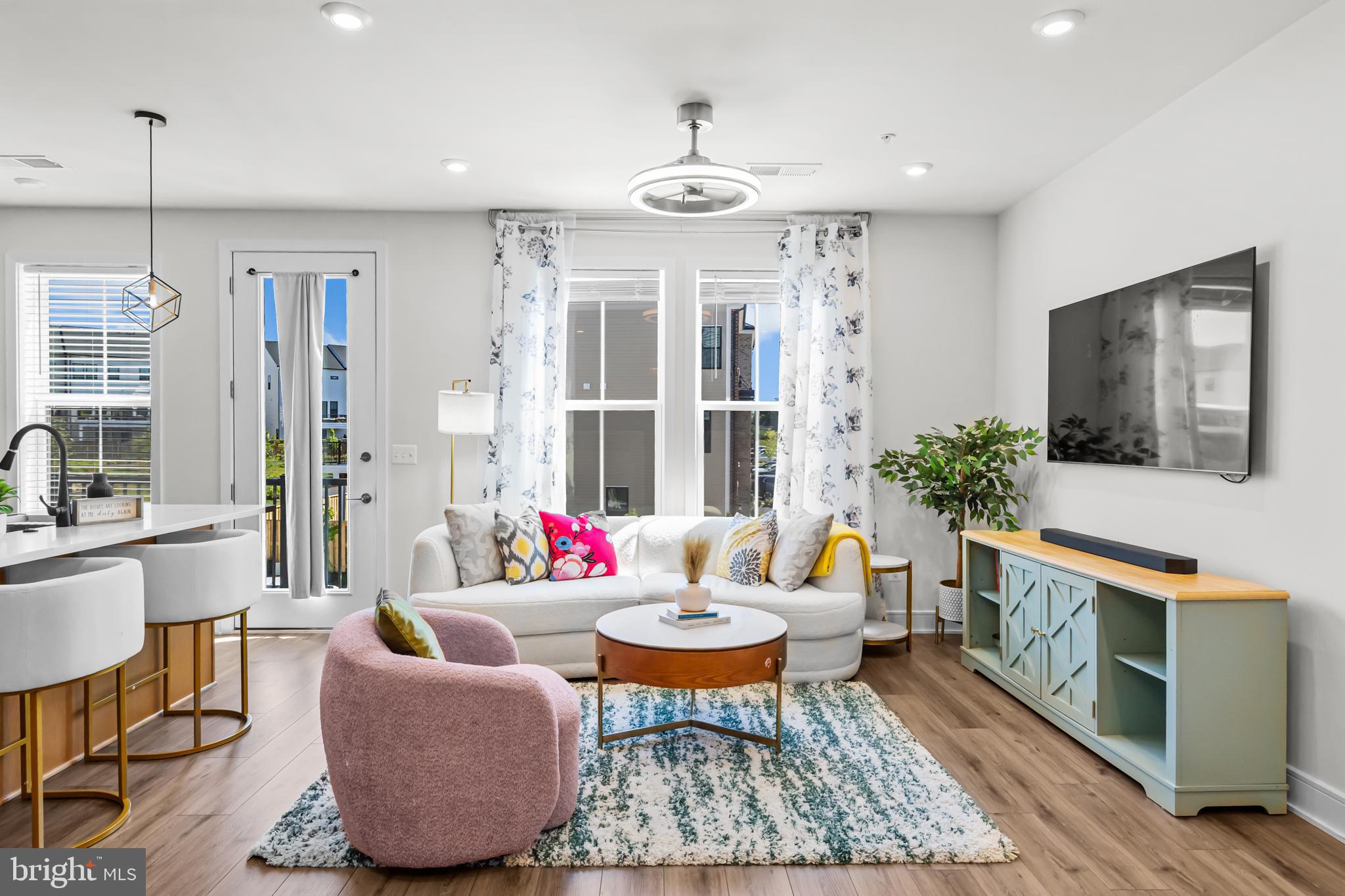DEMOTT & SILVER - Residential