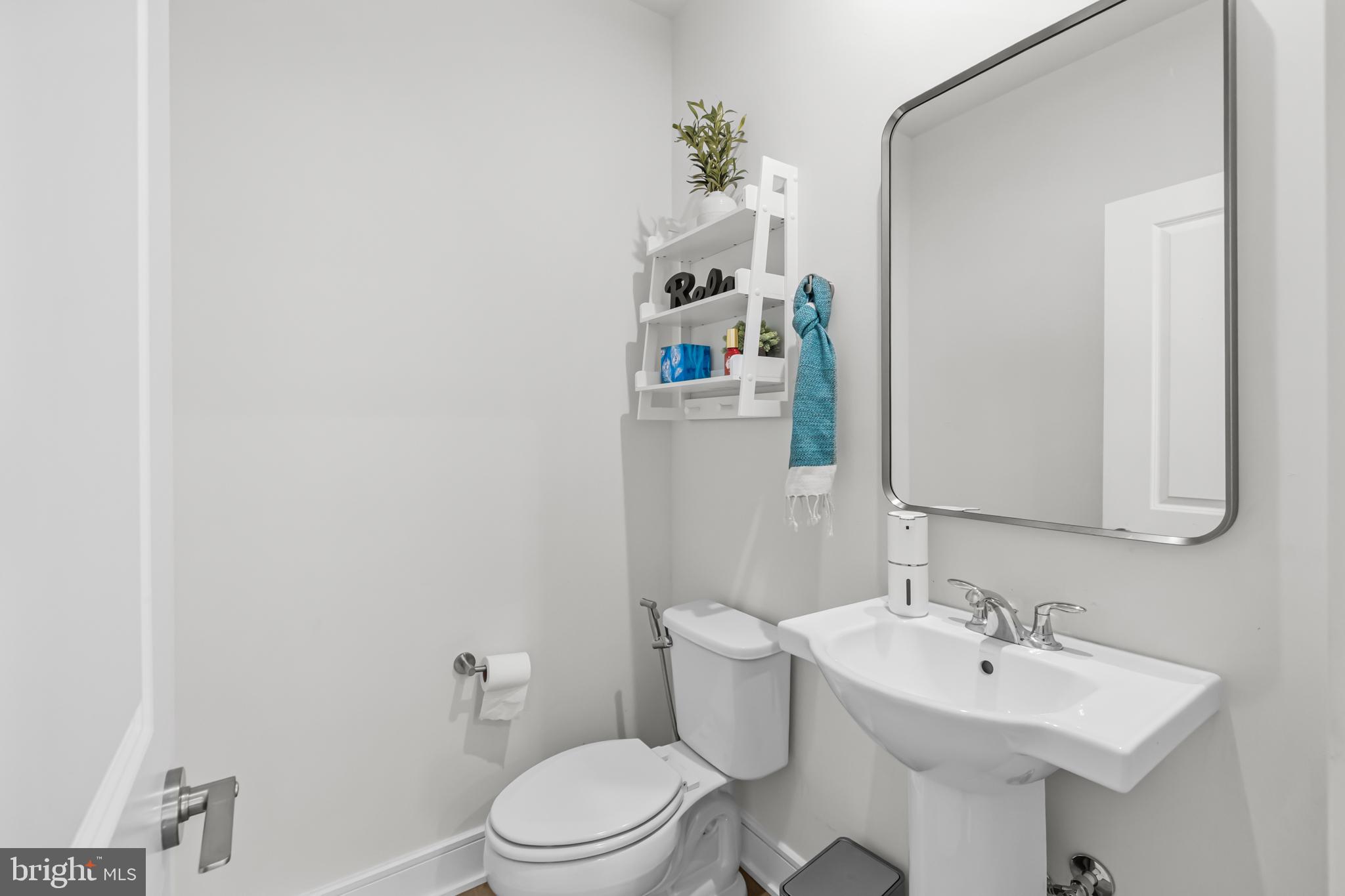 DEMOTT & SILVER - Residential