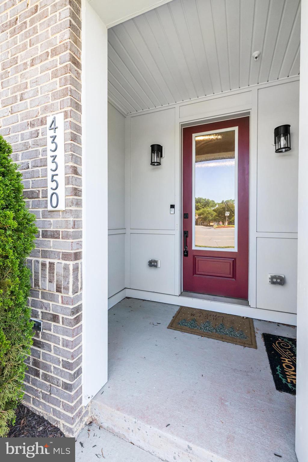 DEMOTT & SILVER - Residential