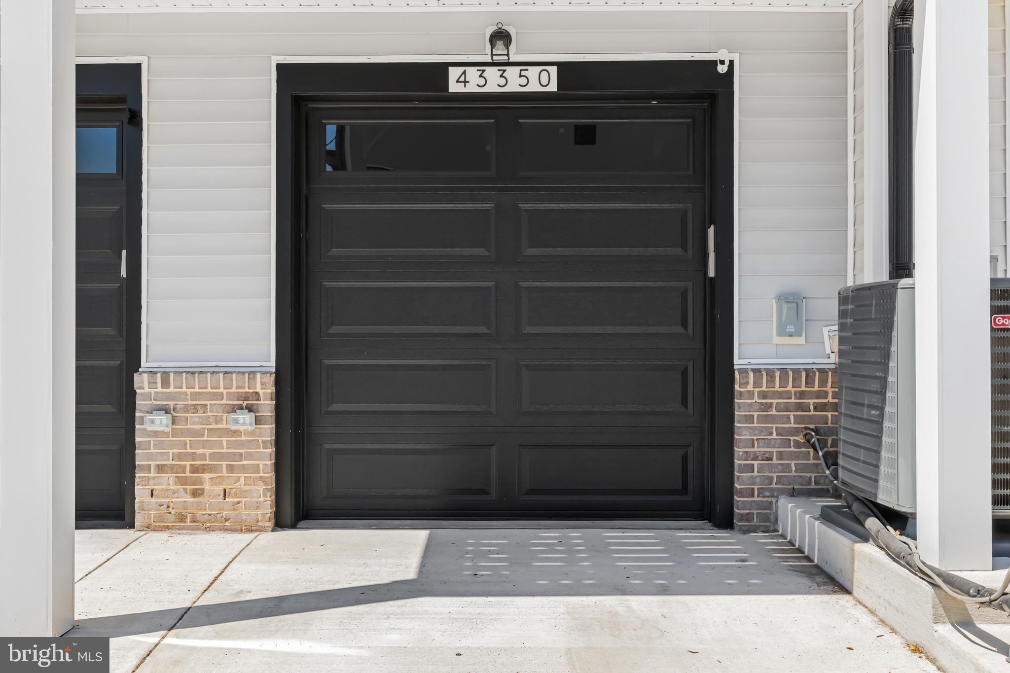 DEMOTT & SILVER - Residential