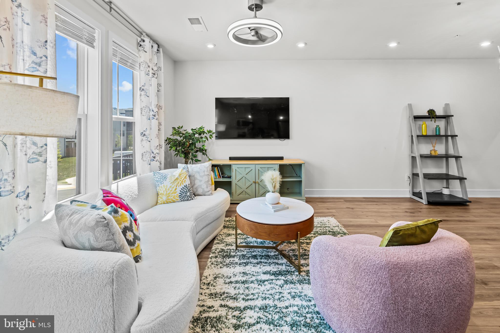 DEMOTT & SILVER - Residential