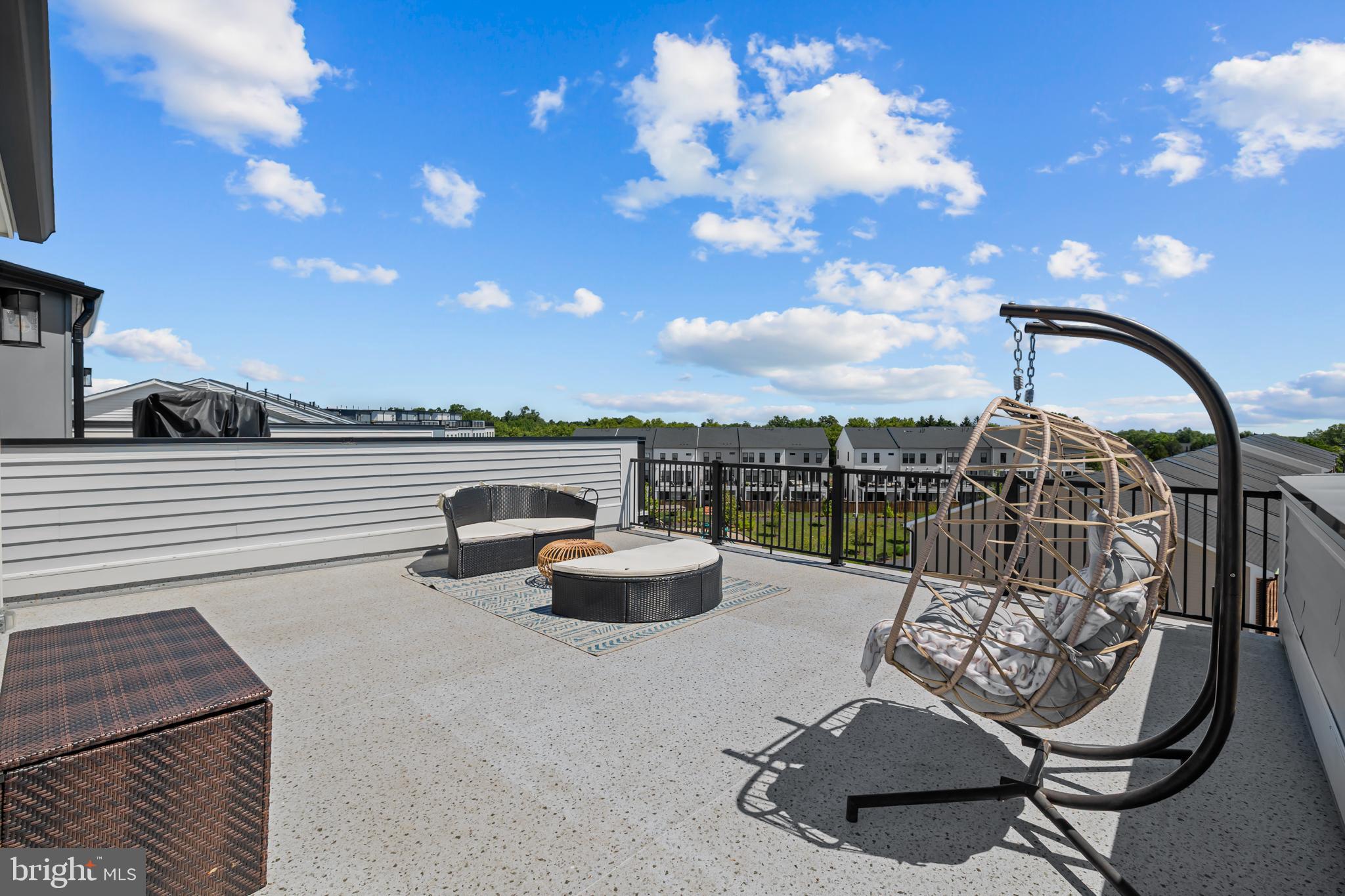 DEMOTT & SILVER - Residential