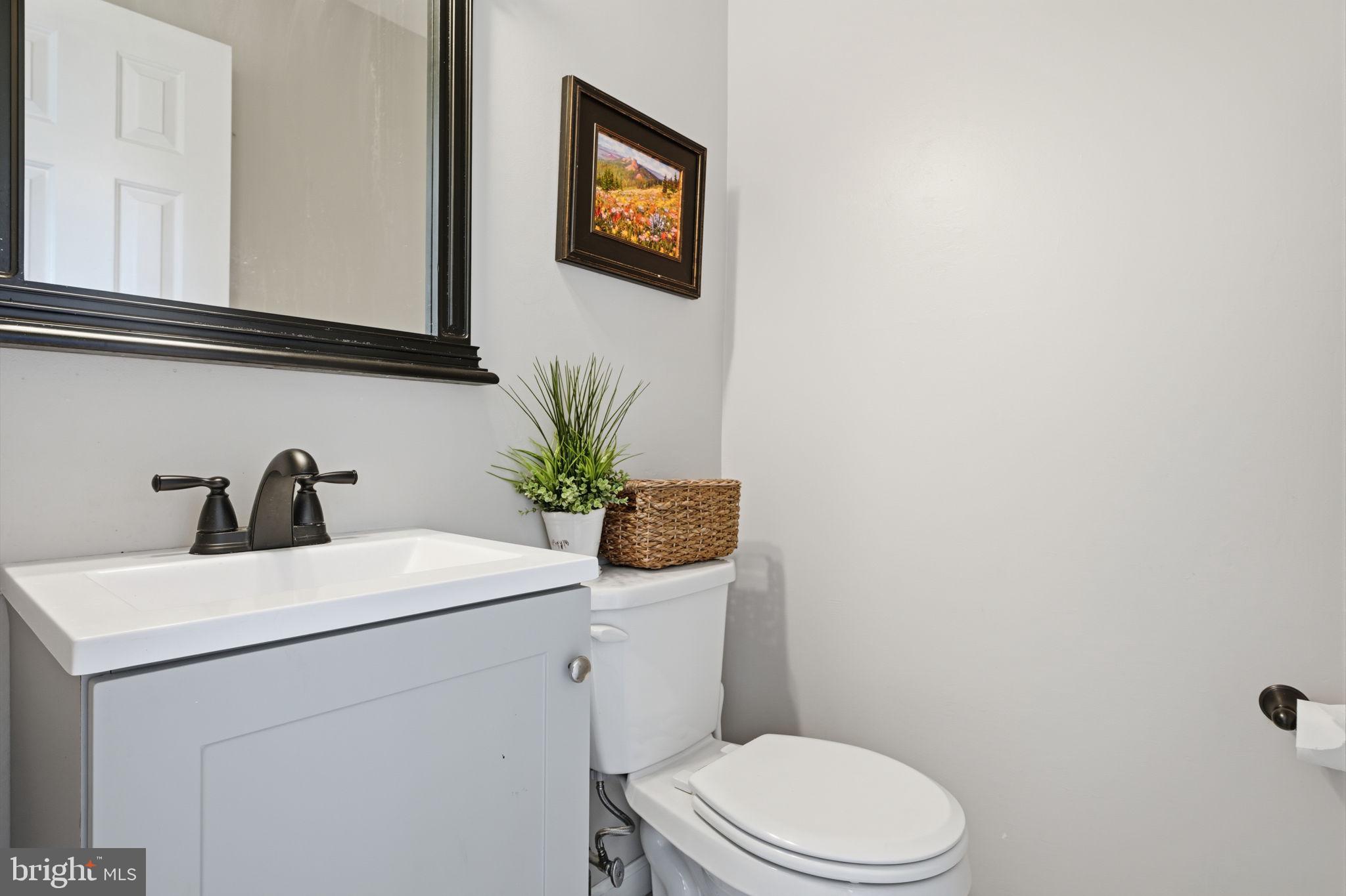 HAMPTON ESTS - Residential