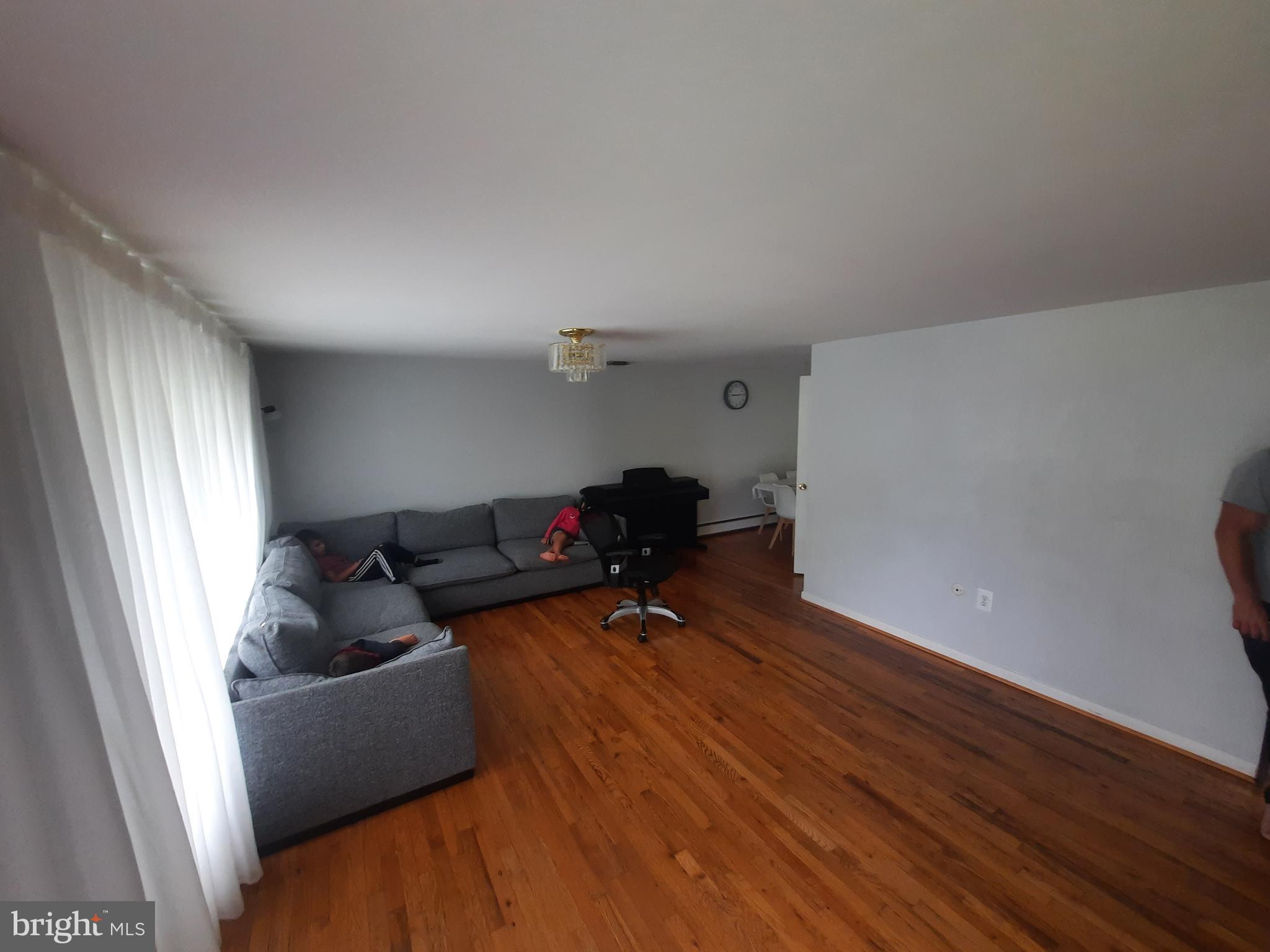MEADOW WOOD - Residential