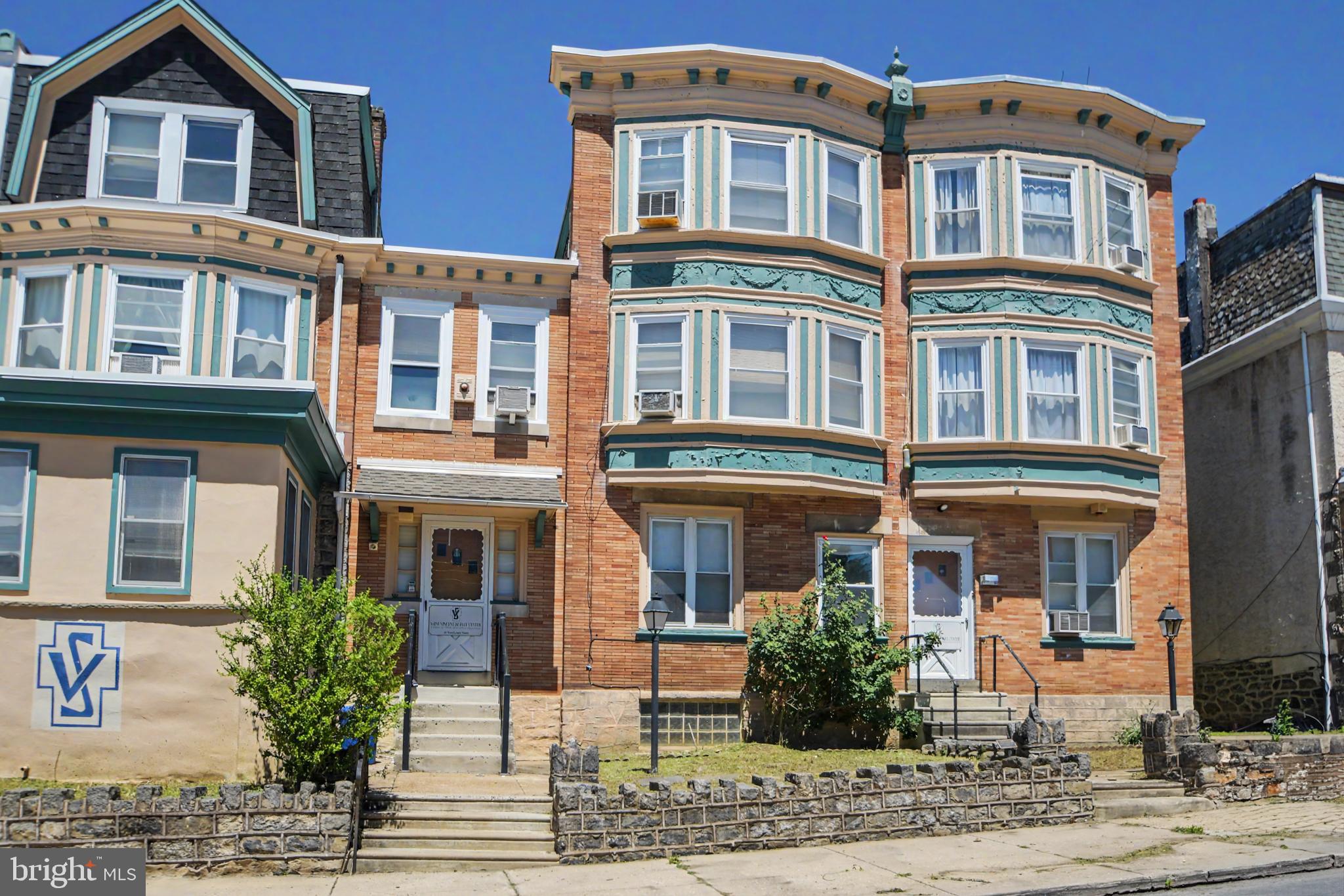 GERMANTOWN - Commercial Sale