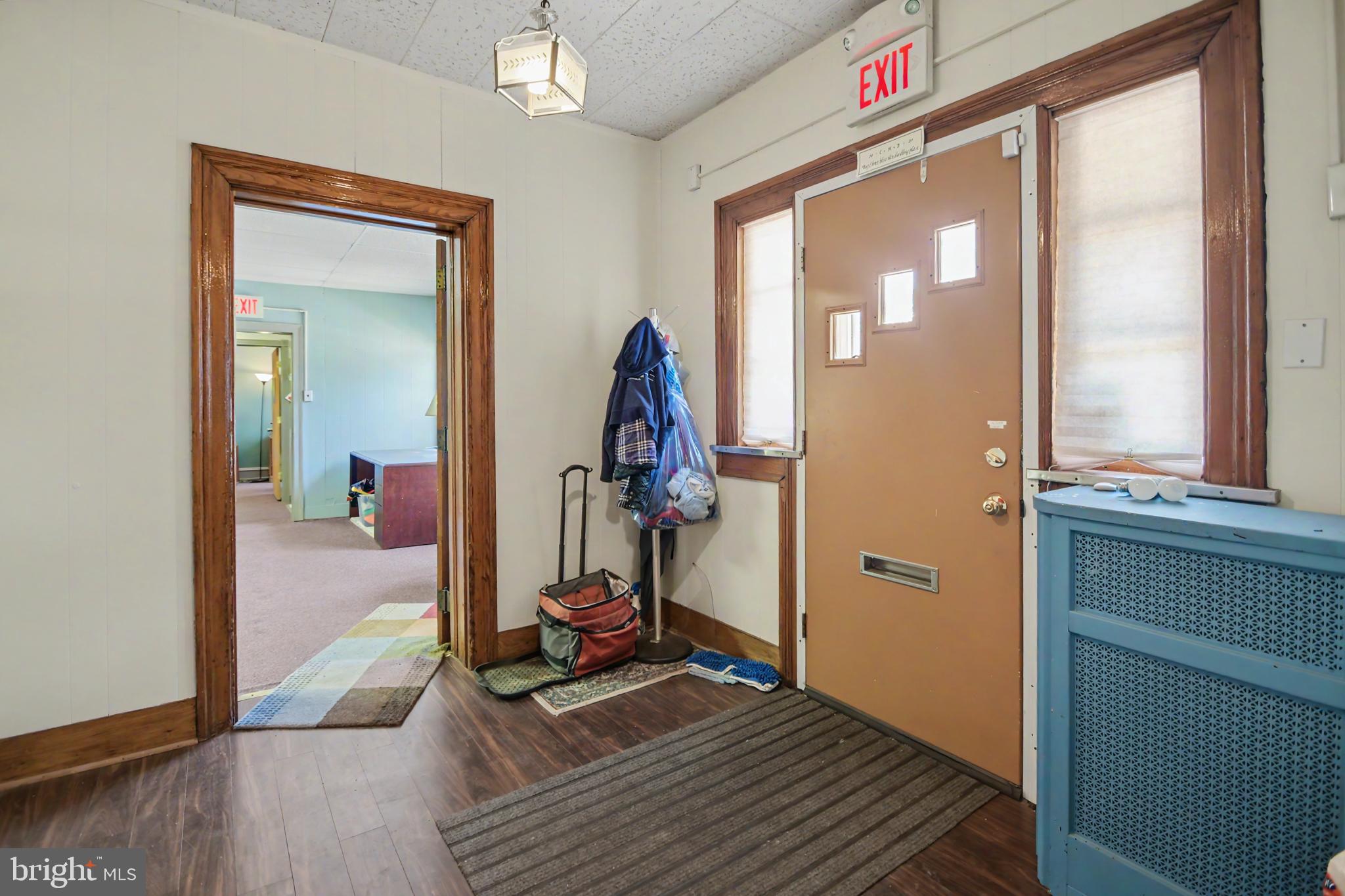 GERMANTOWN - Commercial Sale