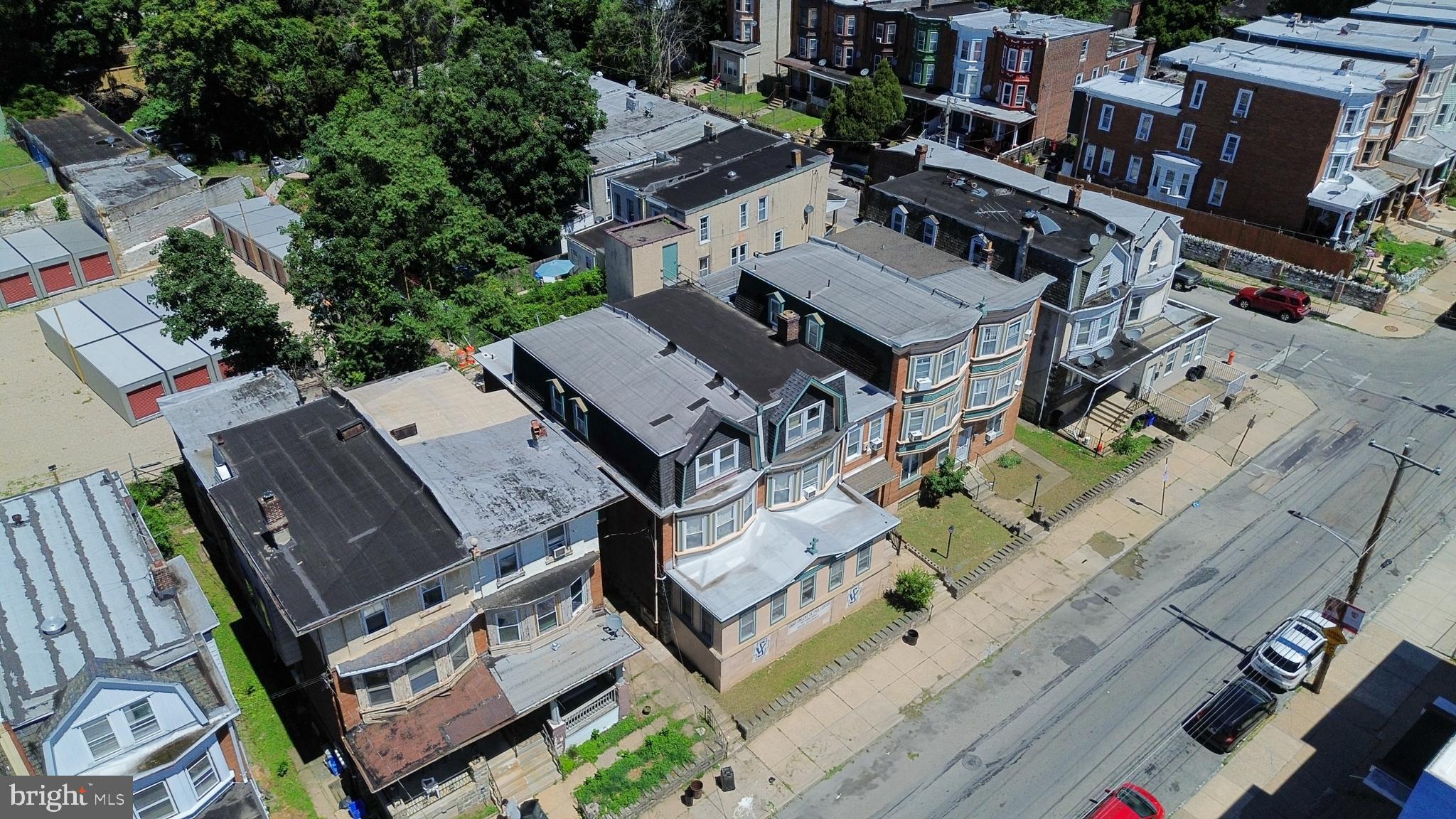 GERMANTOWN - Commercial Sale