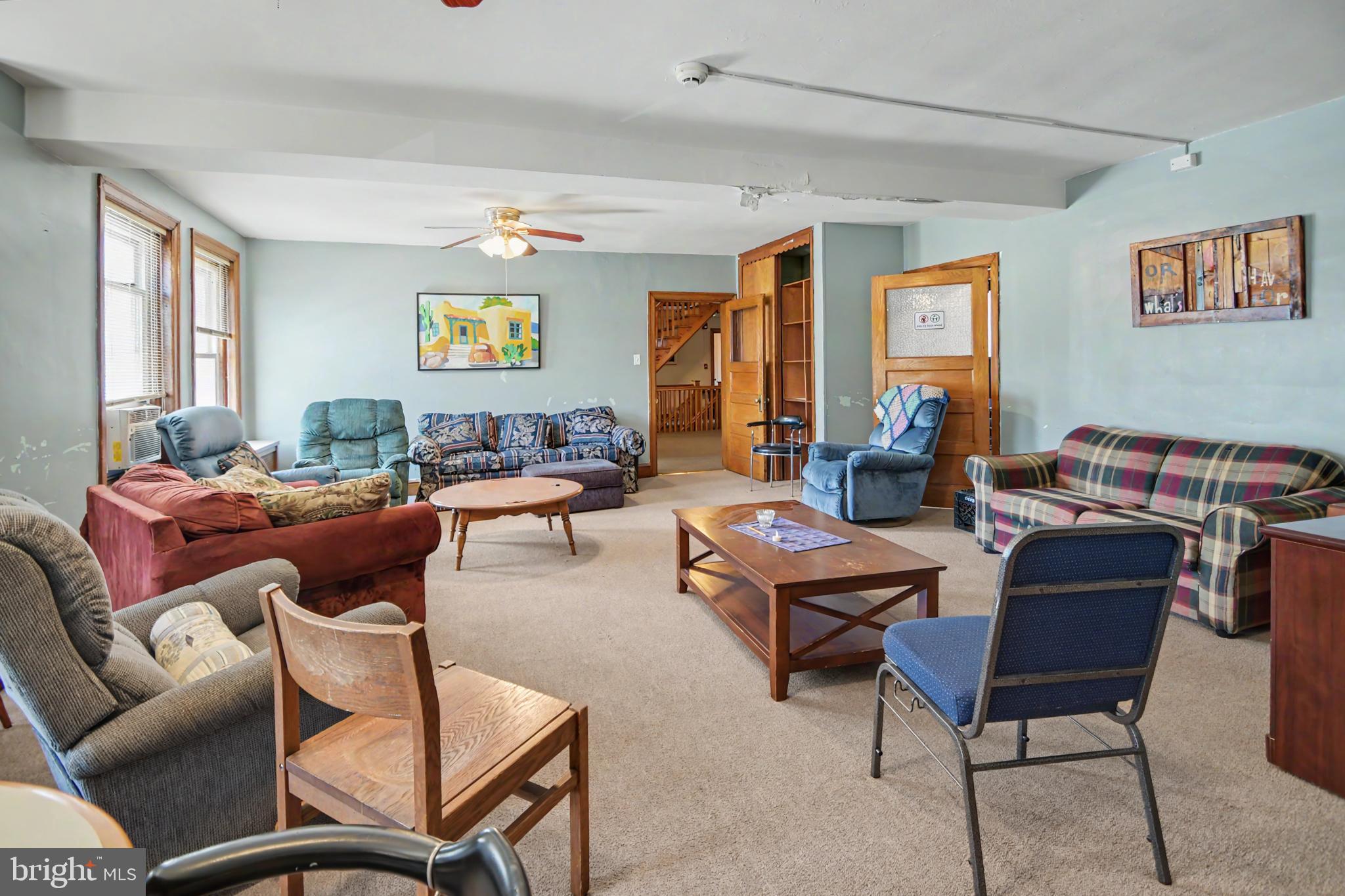 GERMANTOWN - Commercial Sale