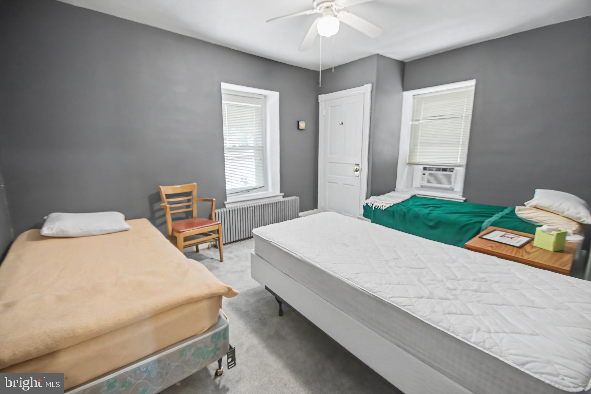 GERMANTOWN - Commercial Sale