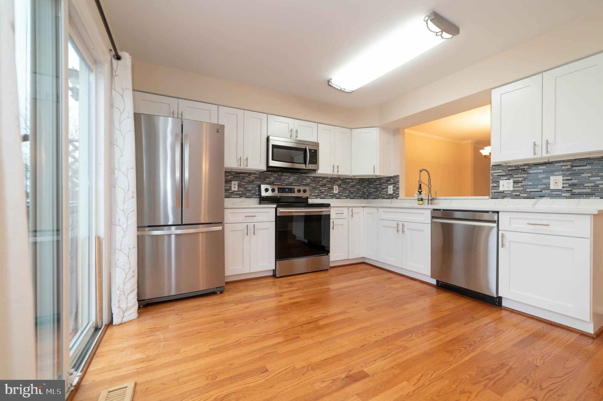 HERITAGE ESTATES - Residential Lease