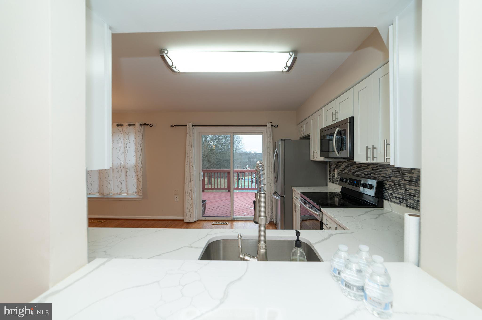 HERITAGE ESTATES - Residential Lease