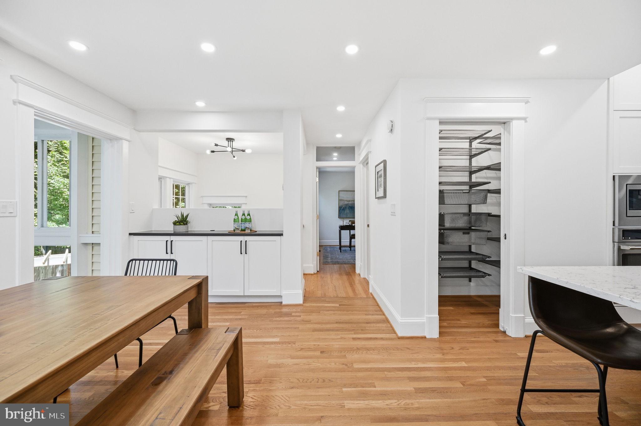 CHEVY CHASE - Residential