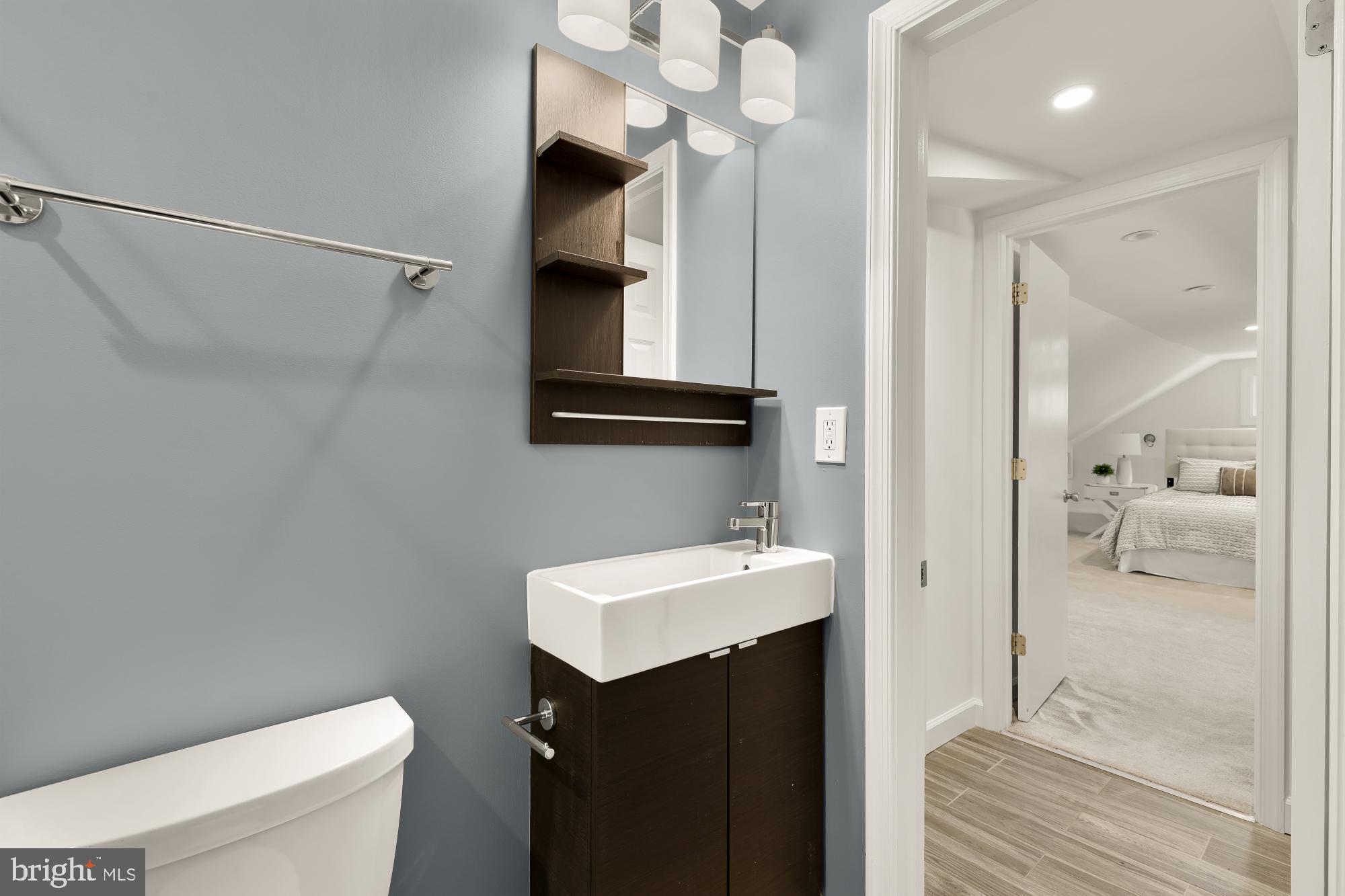 CHEVY CHASE - Residential