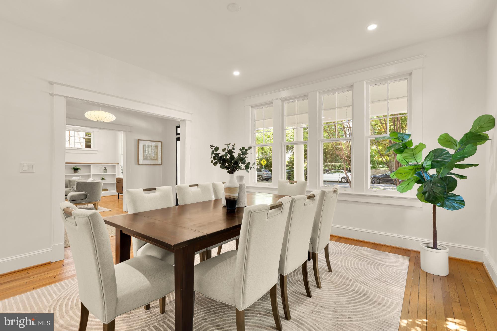 CHEVY CHASE - Residential