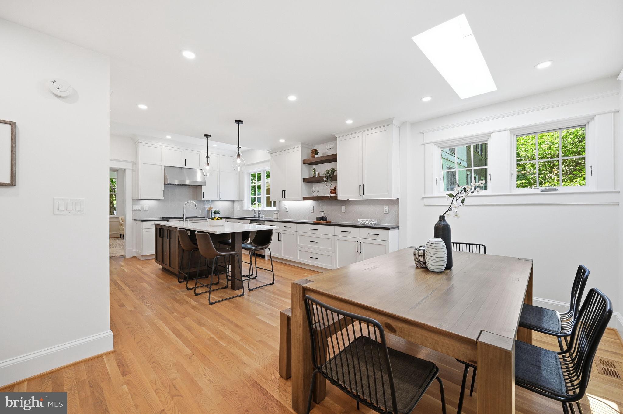 CHEVY CHASE - Residential