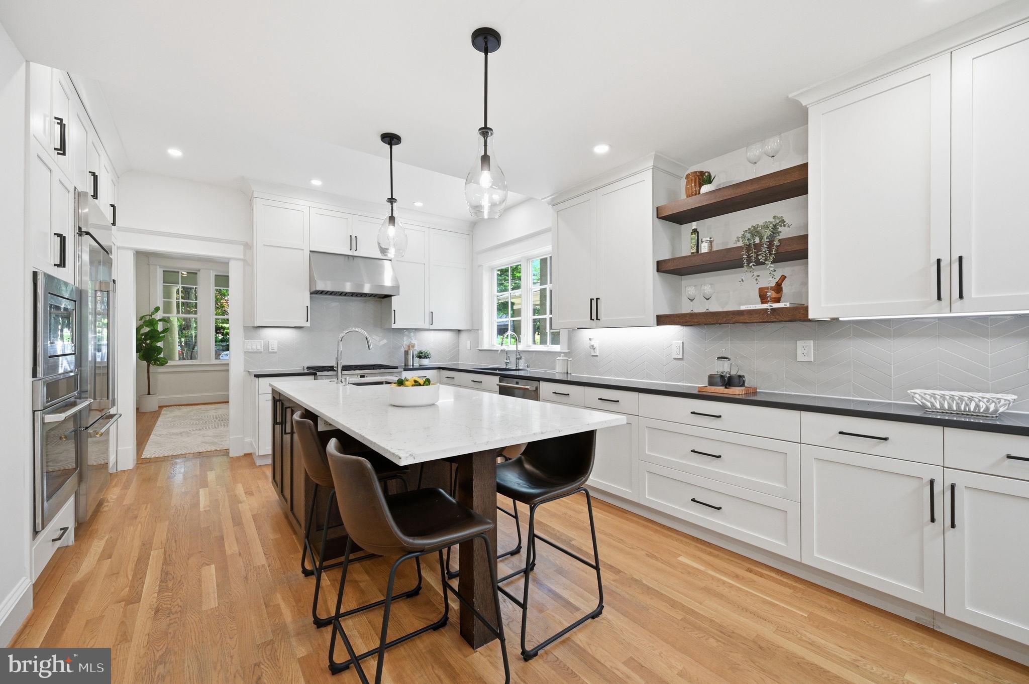 CHEVY CHASE - Residential