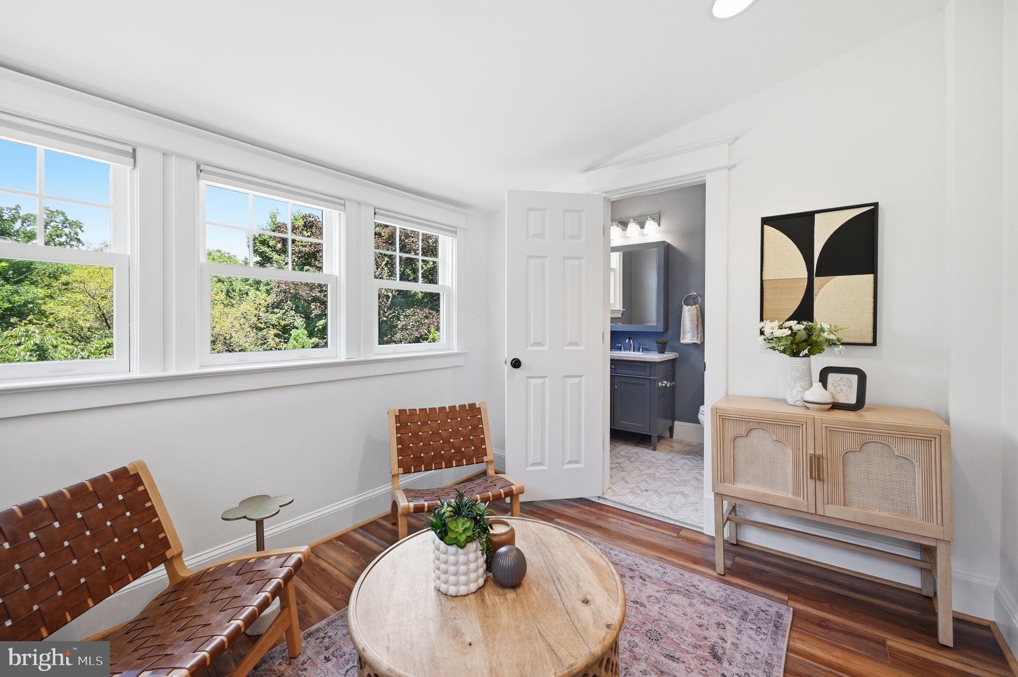 CHEVY CHASE - Residential