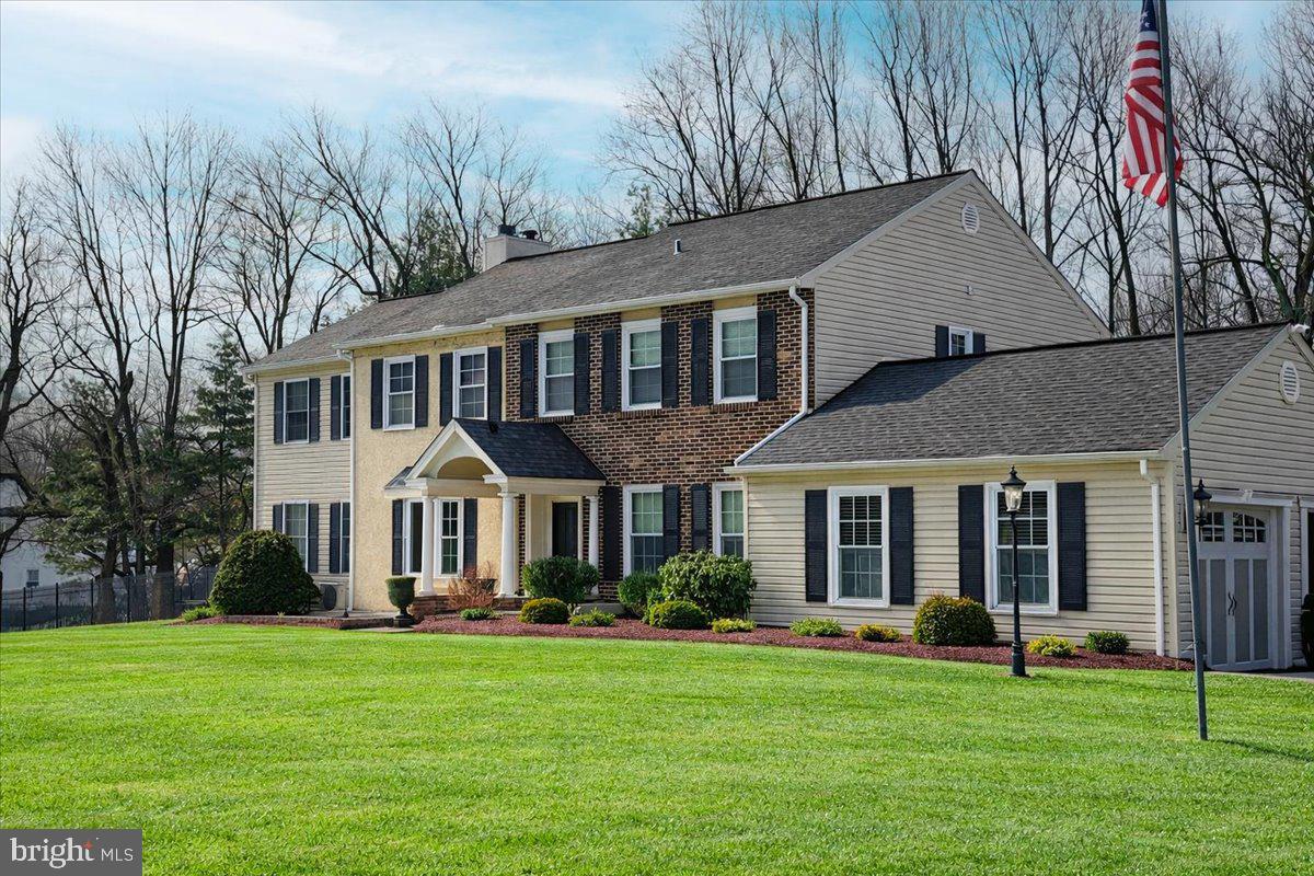 PEBBLE CREEK - Residential