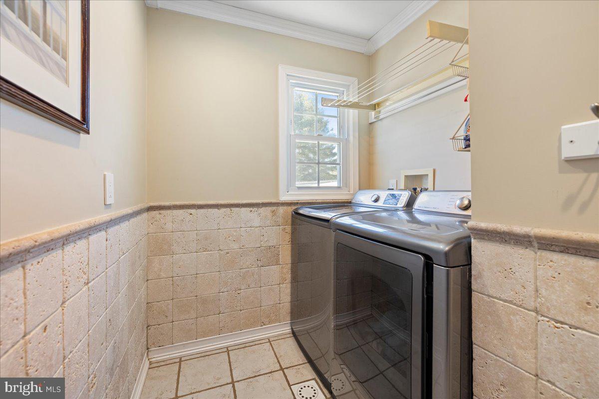 PEBBLE CREEK - Residential