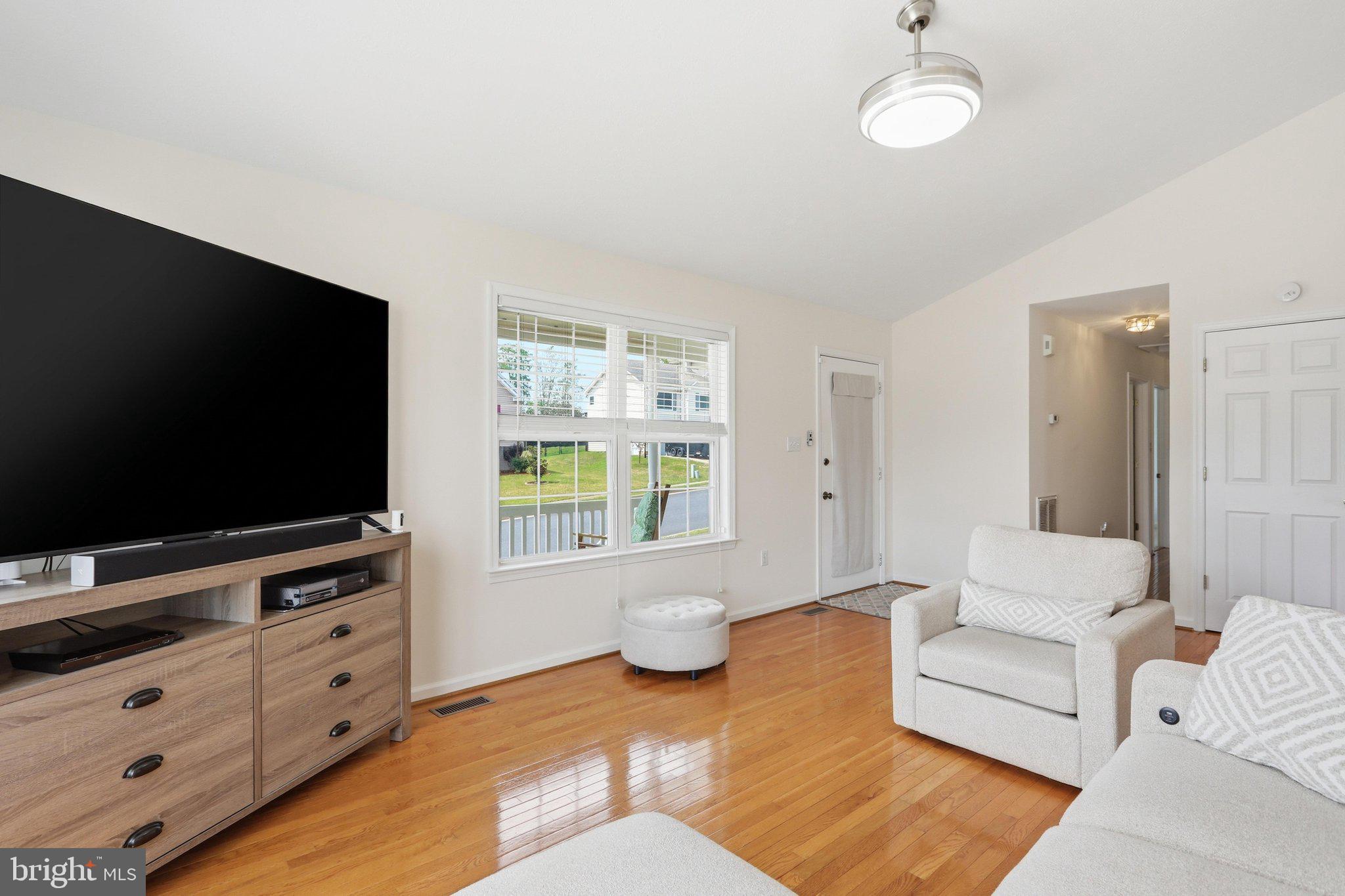 MADISON HEIGHTS - Residential