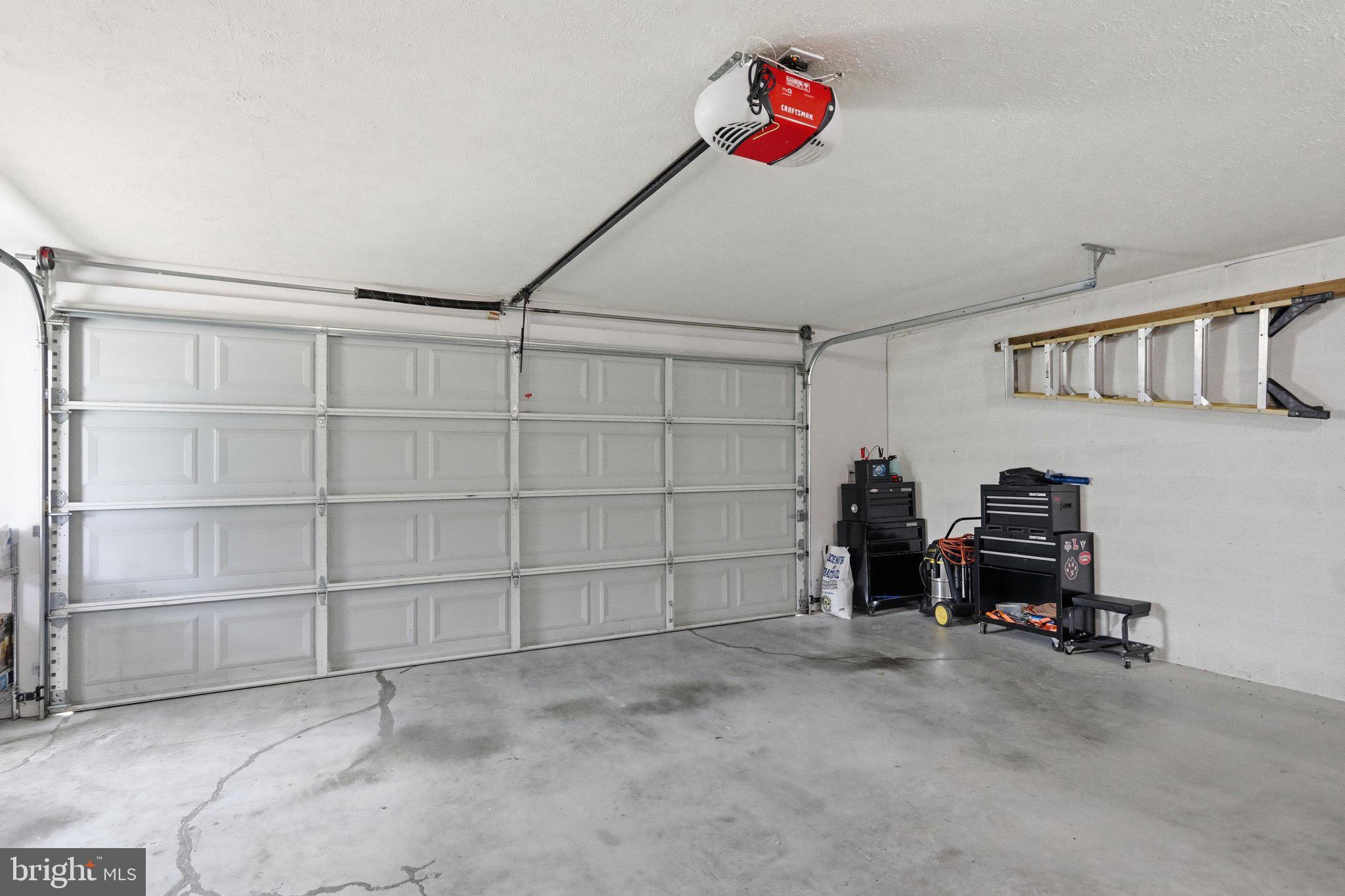 MADISON HEIGHTS - Residential