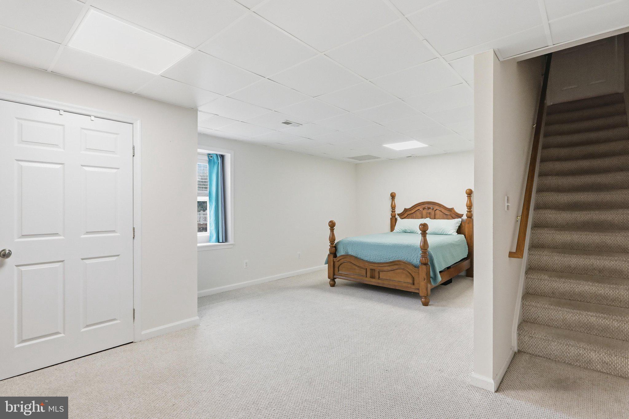 MADISON HEIGHTS - Residential