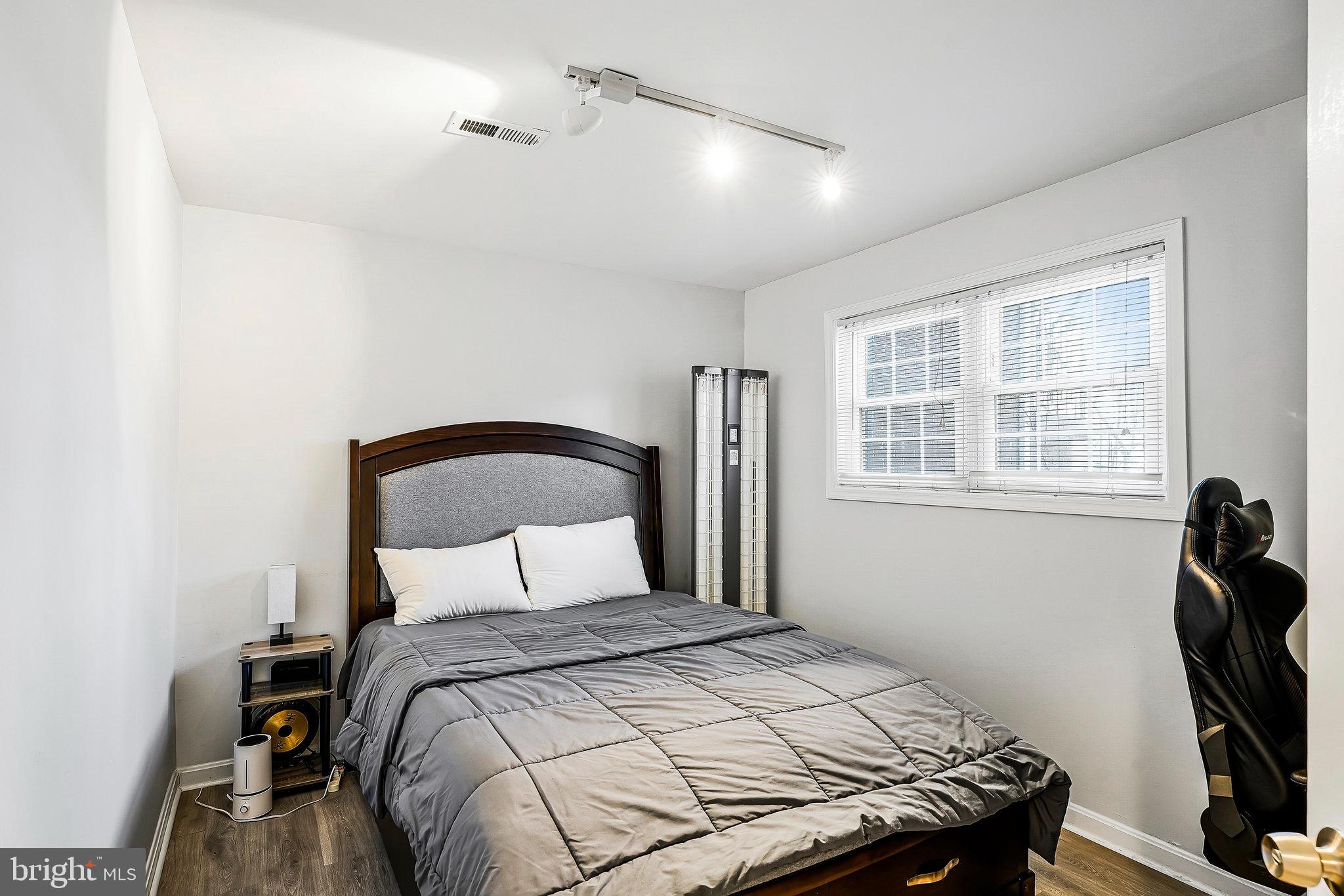 MARSHALL HEIGHTS - Residential