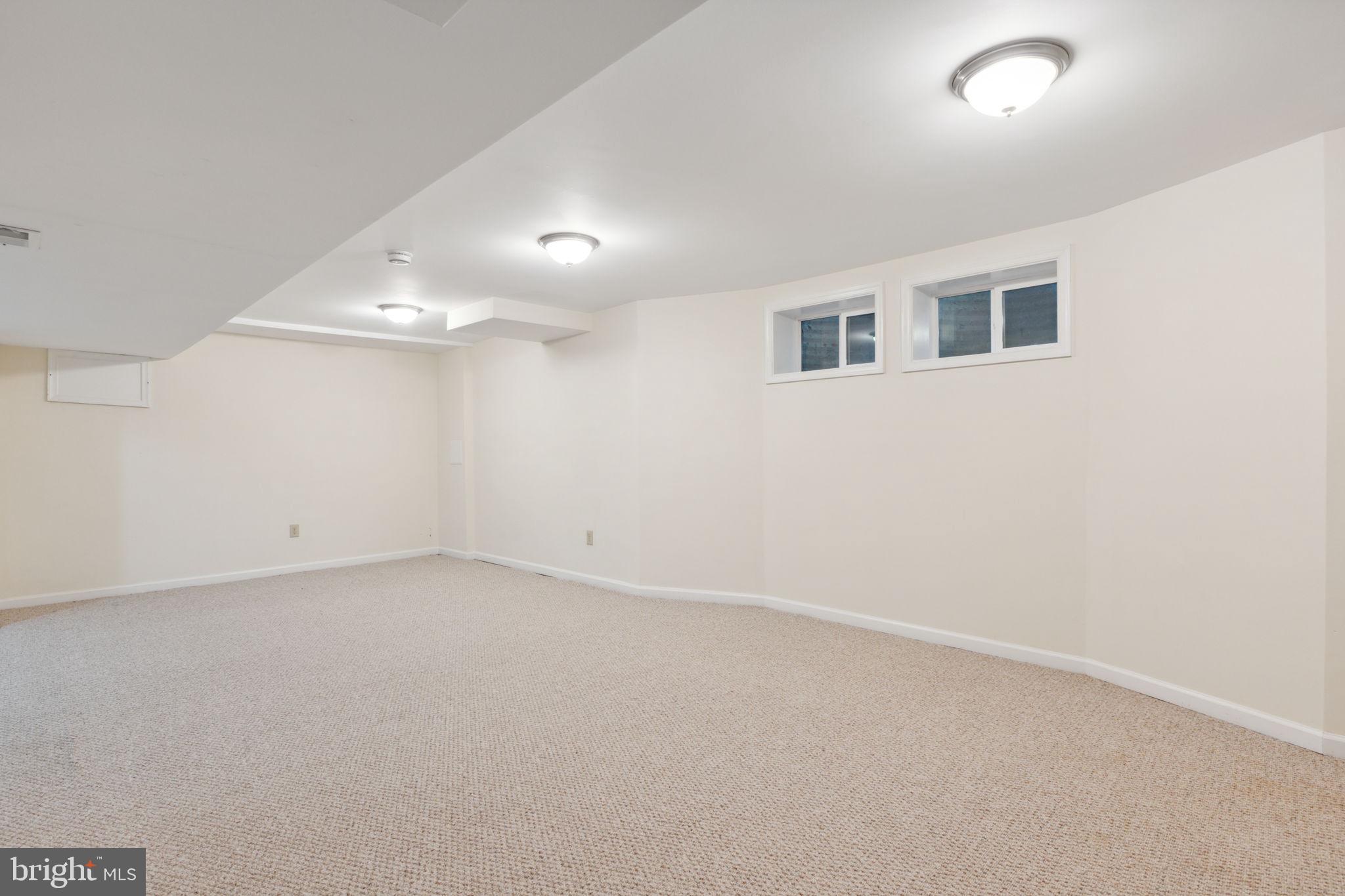 SUMNER - Residential