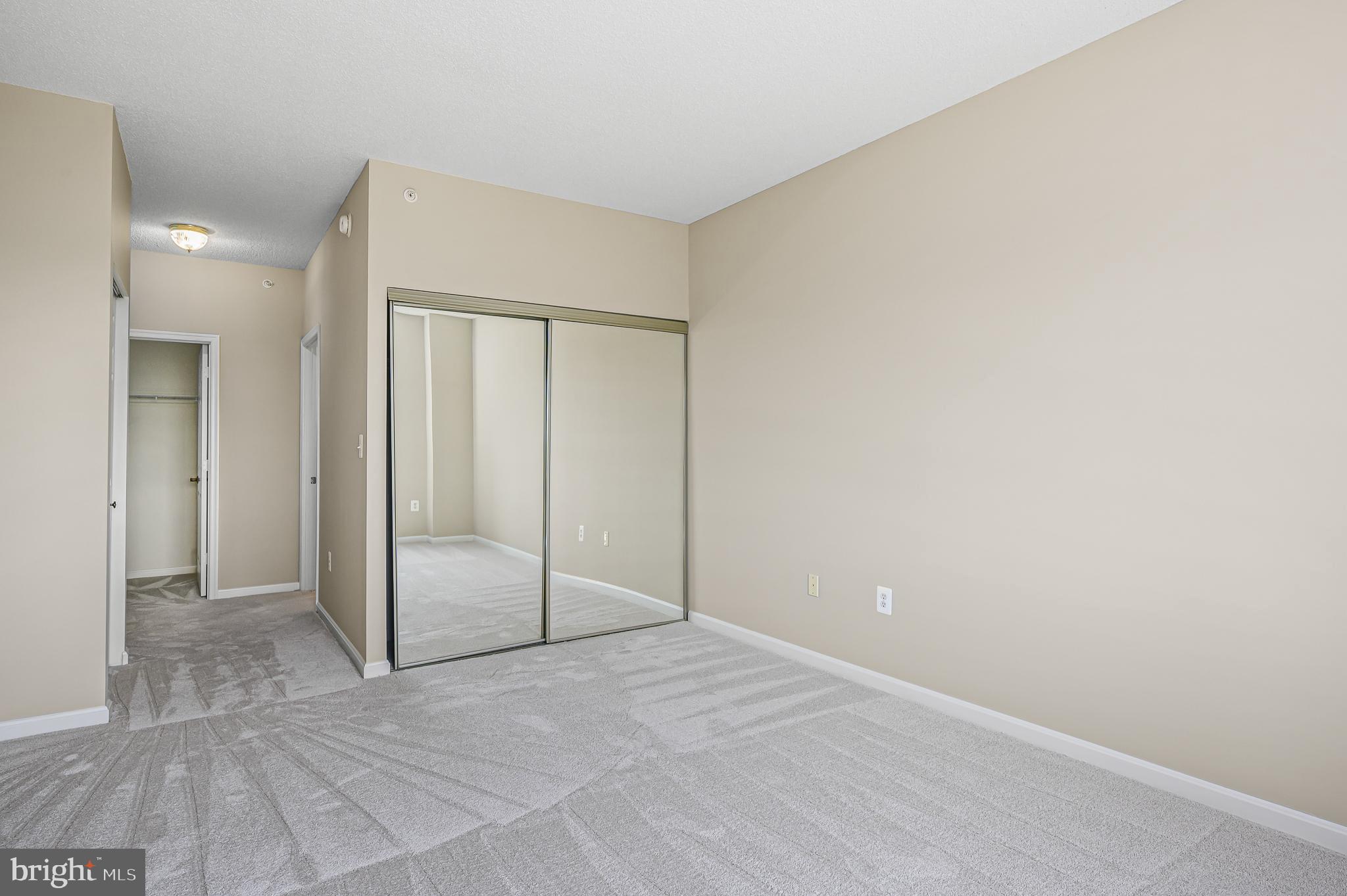 LANSDOWNE WOODS - Residential