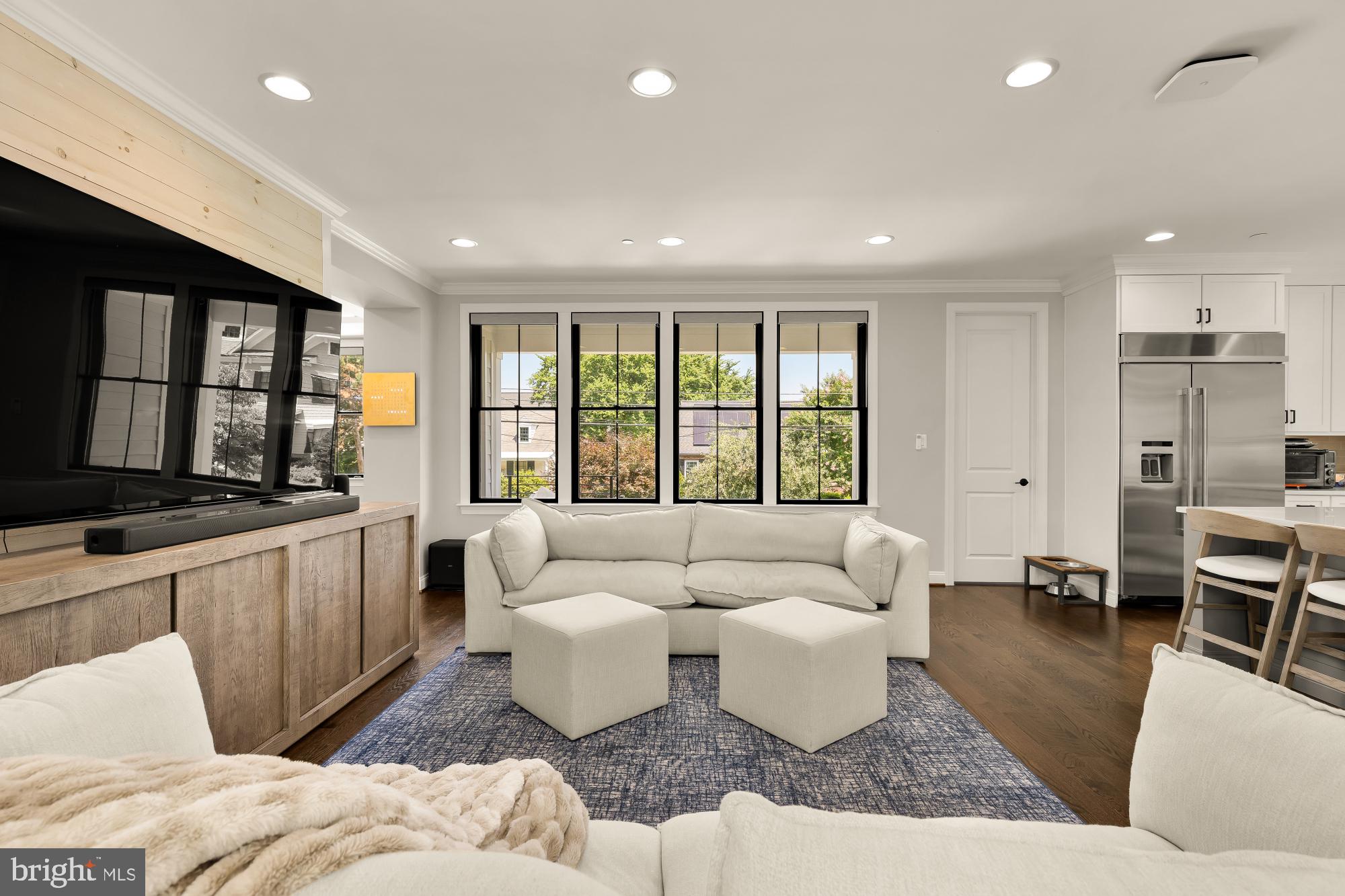 GLENBROOK VILLAGE - Residential