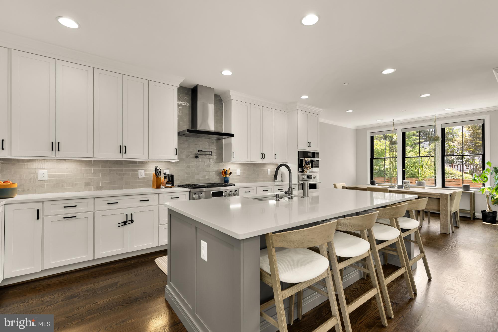 GLENBROOK VILLAGE - Residential