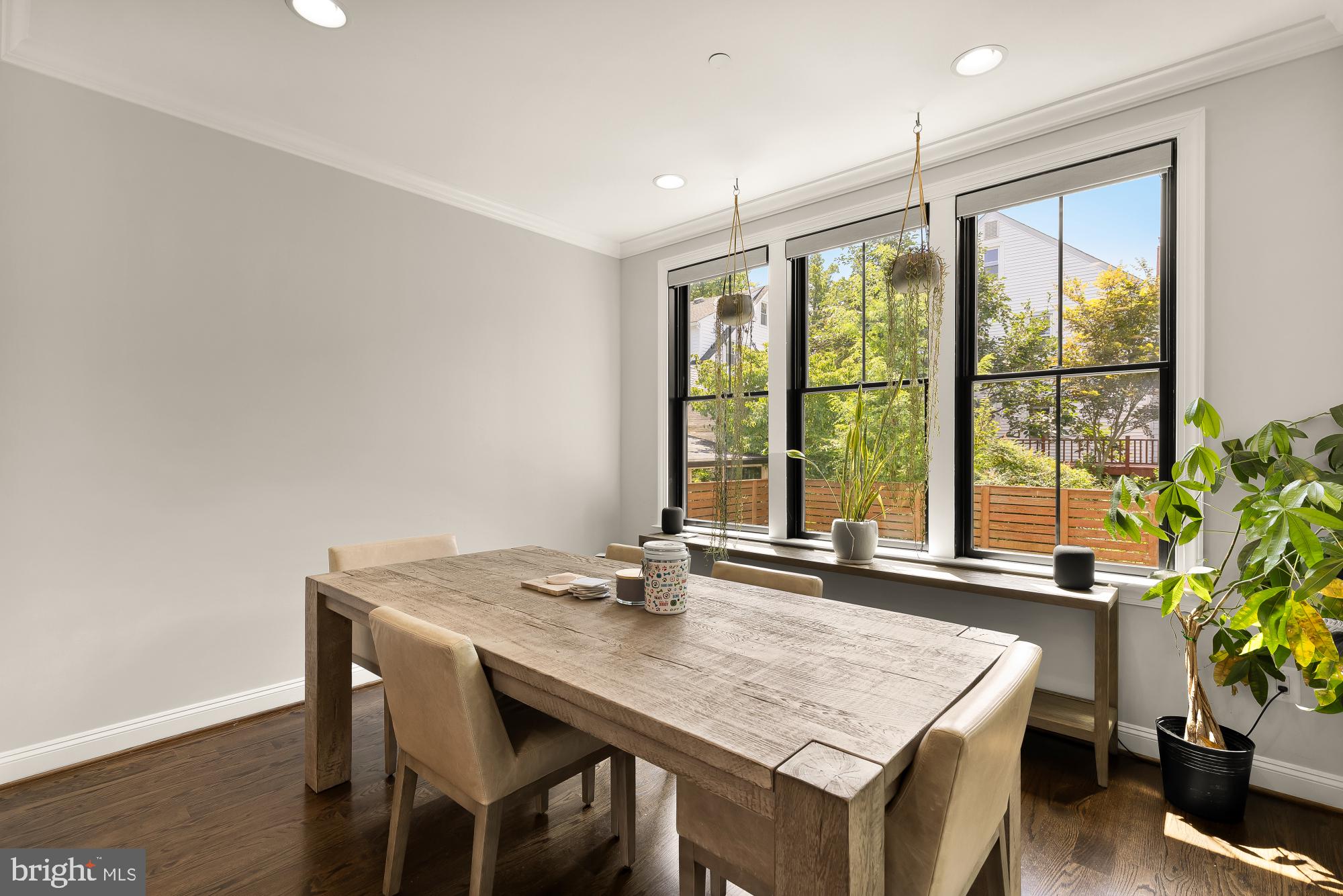 GLENBROOK VILLAGE - Residential