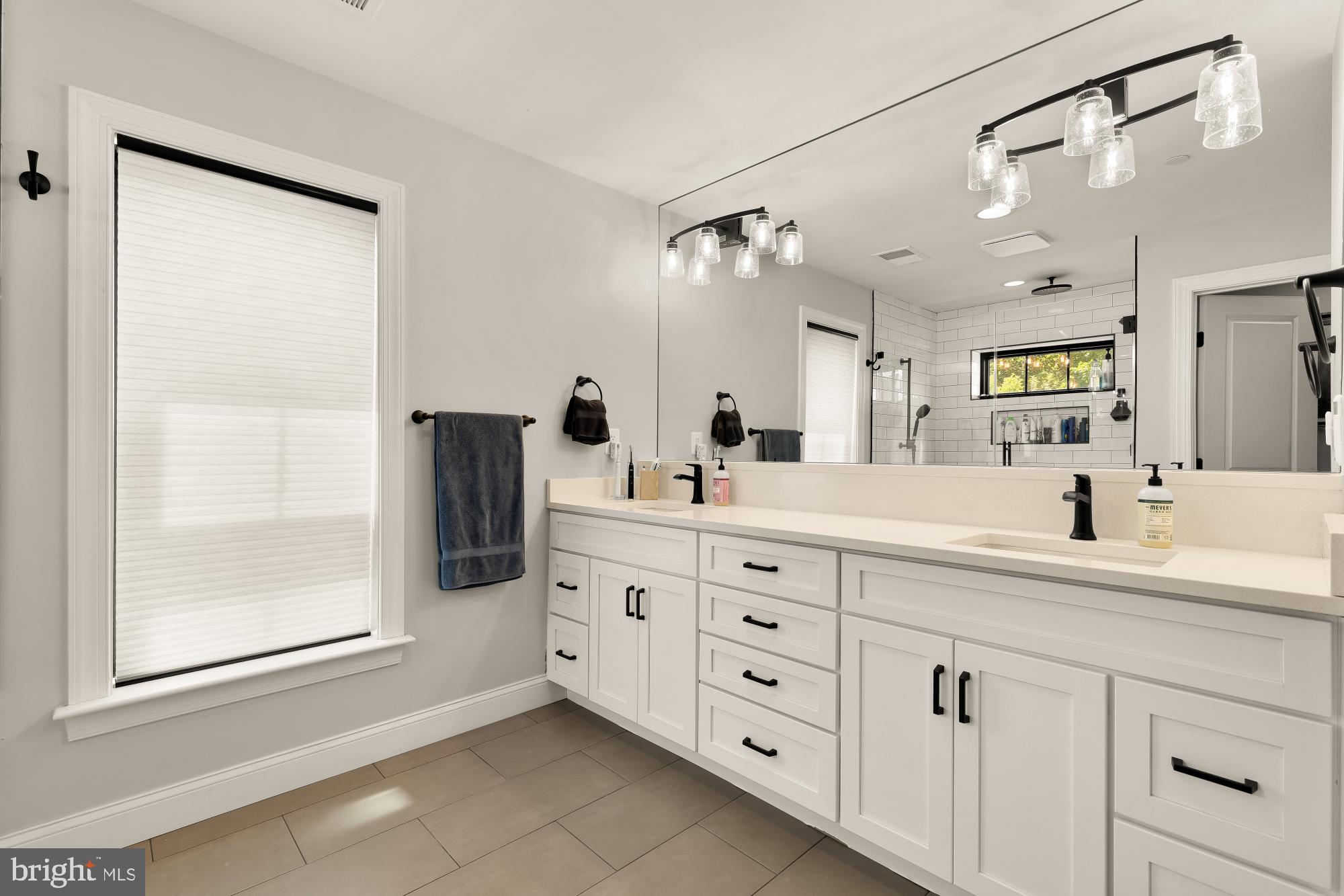 GLENBROOK VILLAGE - Residential