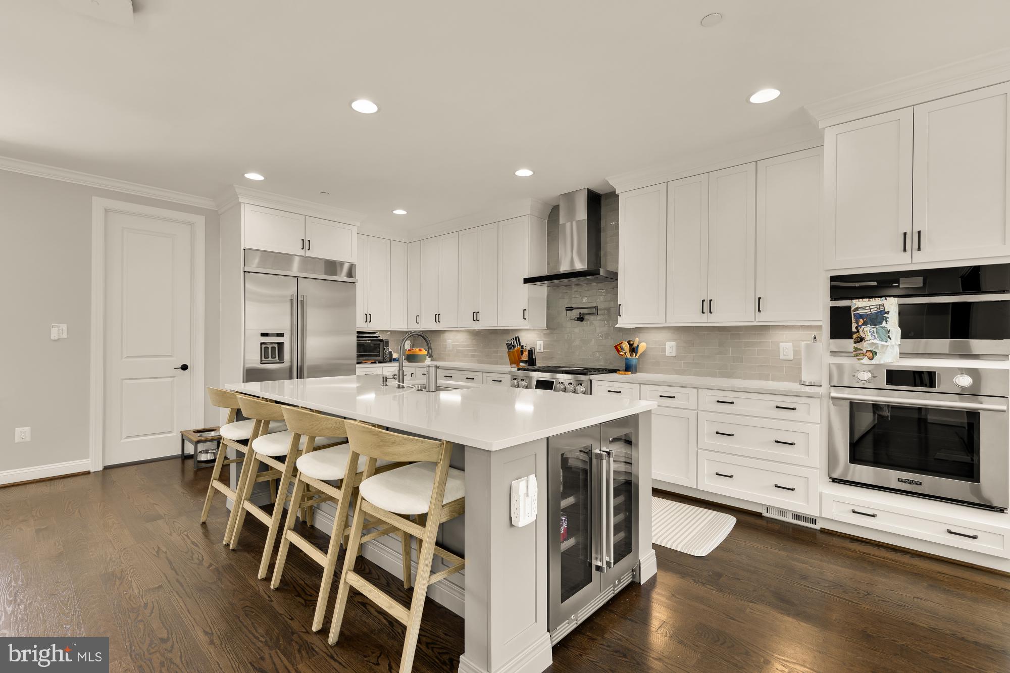 GLENBROOK VILLAGE - Residential