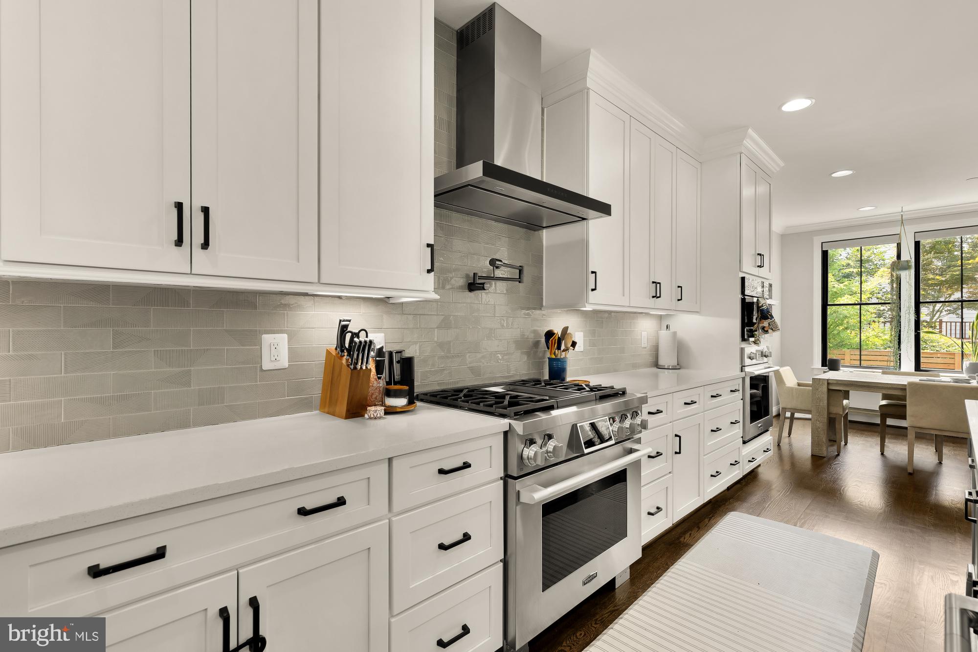 GLENBROOK VILLAGE - Residential