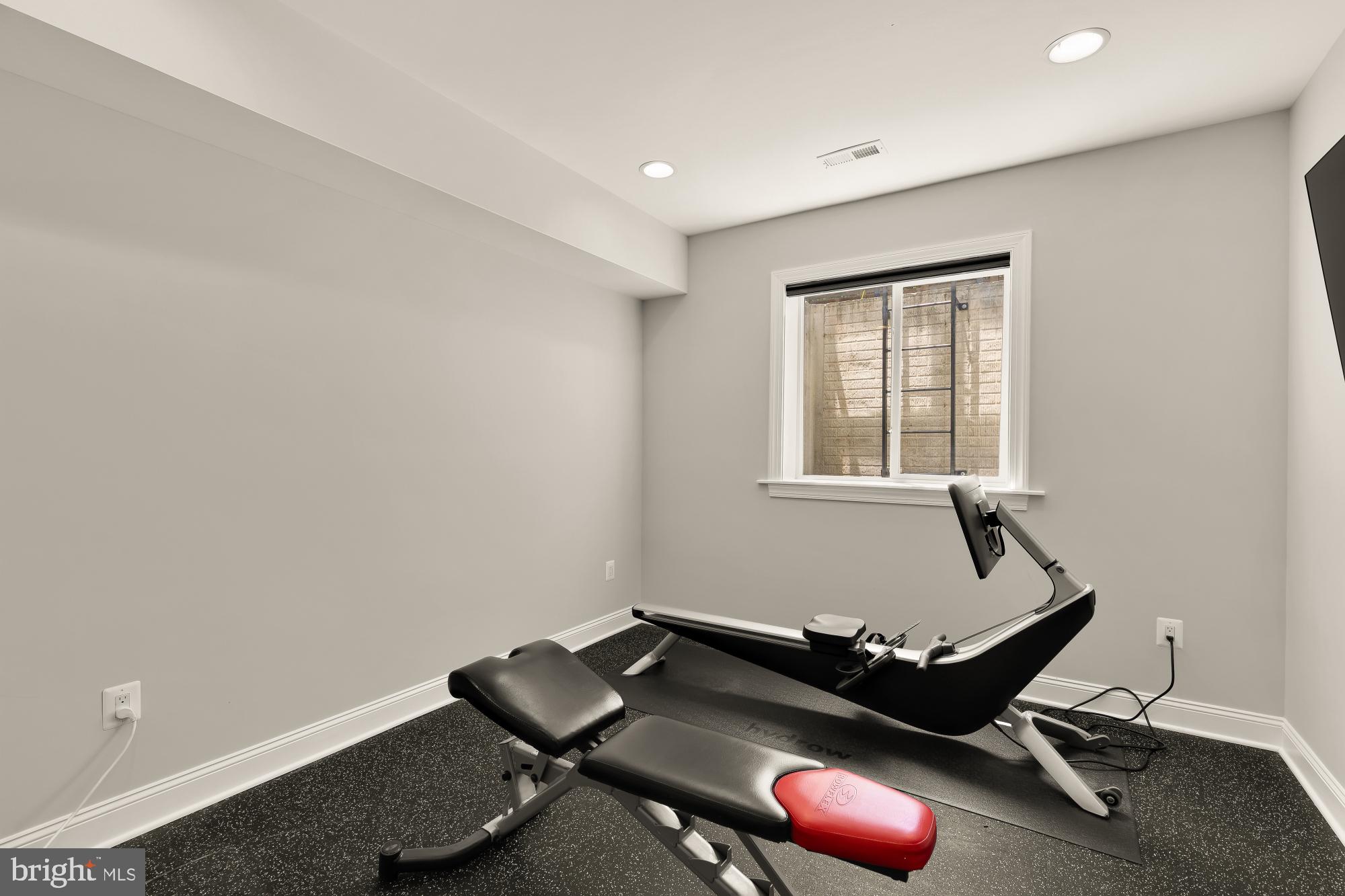 GLENBROOK VILLAGE - Residential
