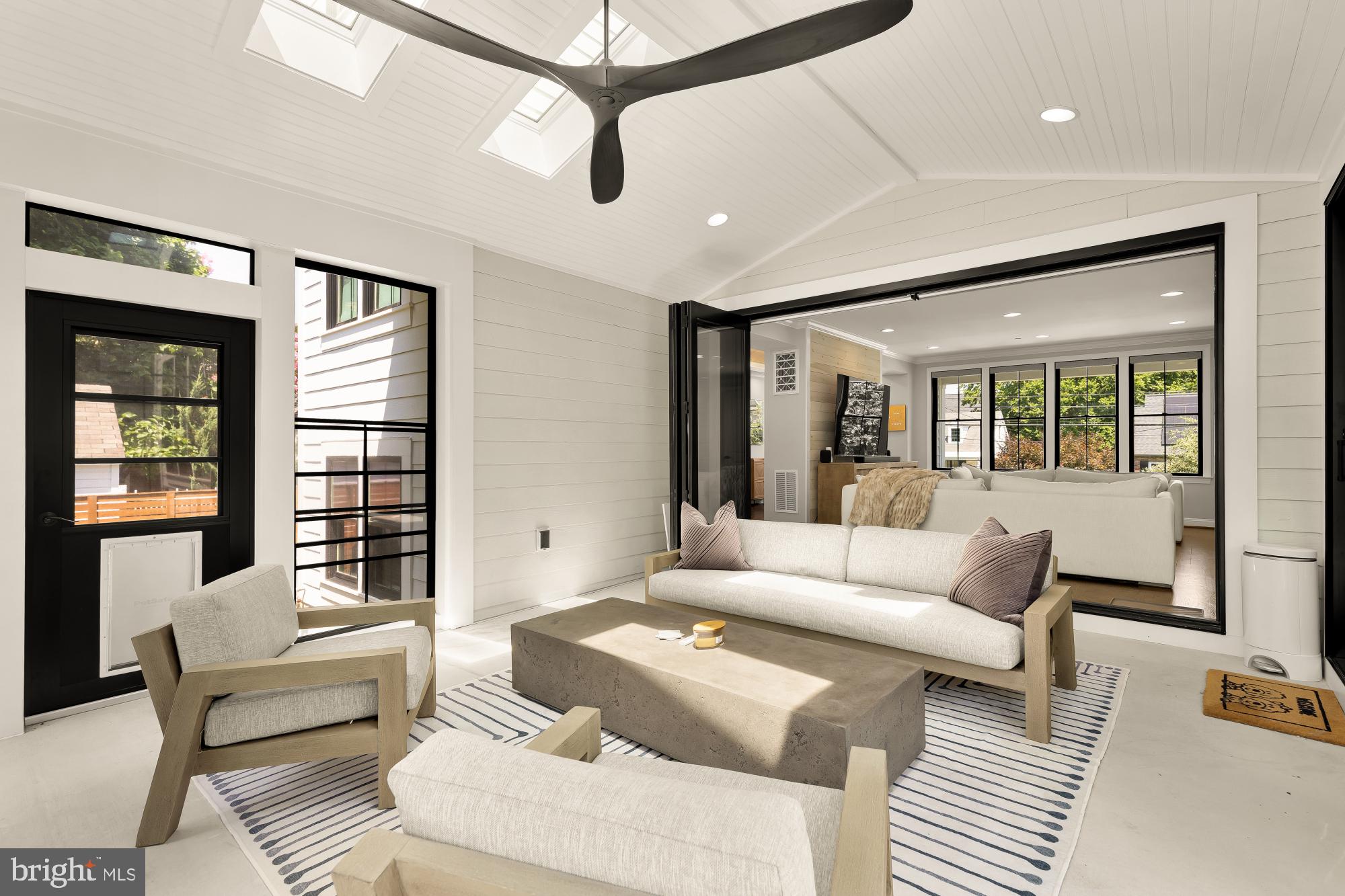 GLENBROOK VILLAGE - Residential