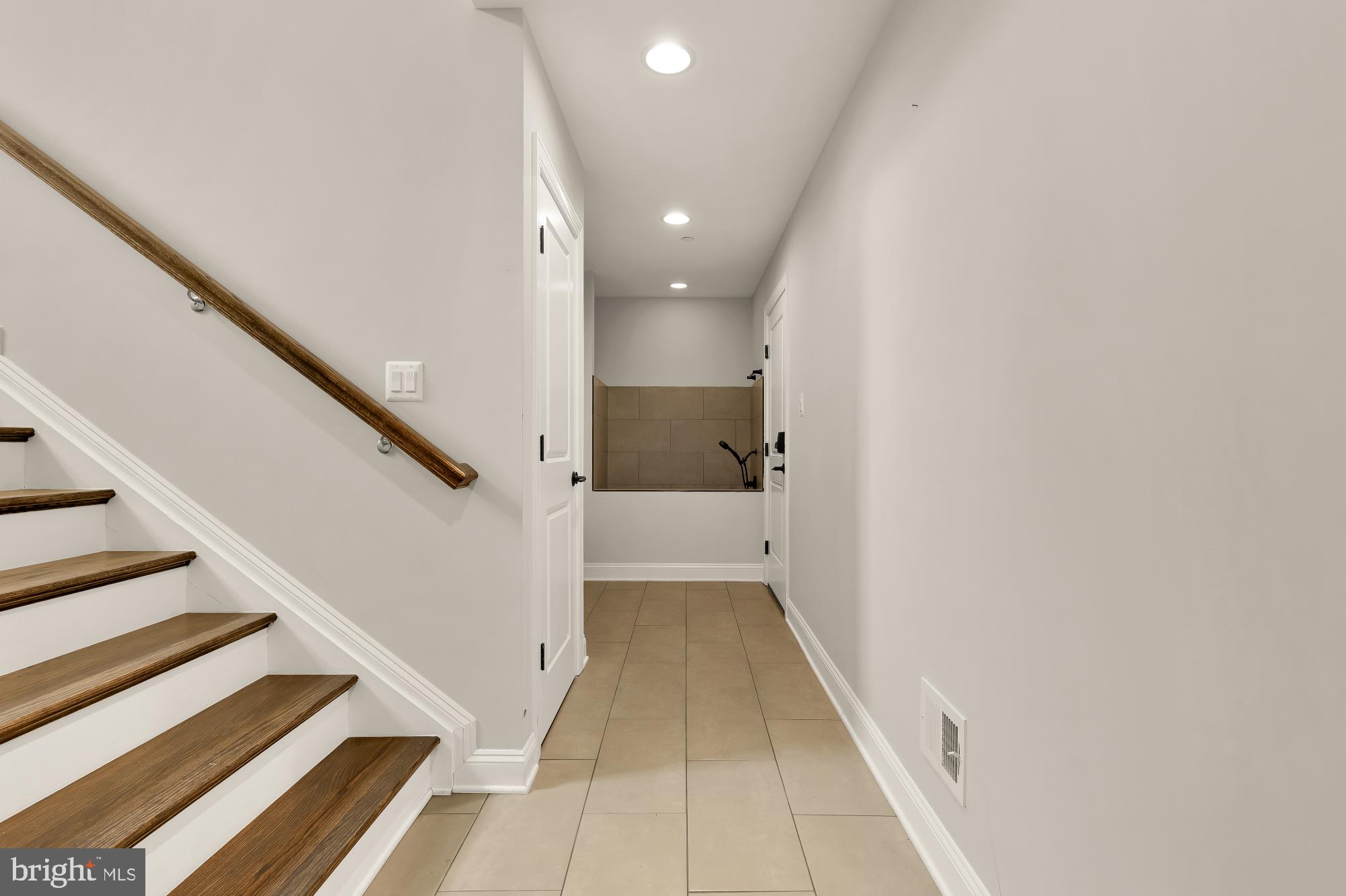 GLENBROOK VILLAGE - Residential