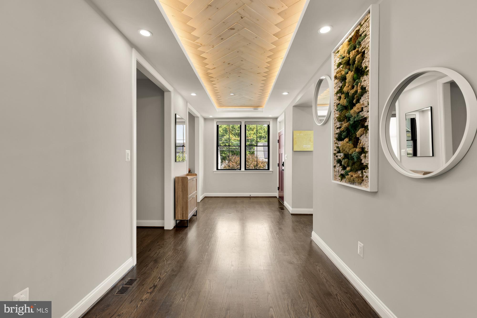 GLENBROOK VILLAGE - Residential