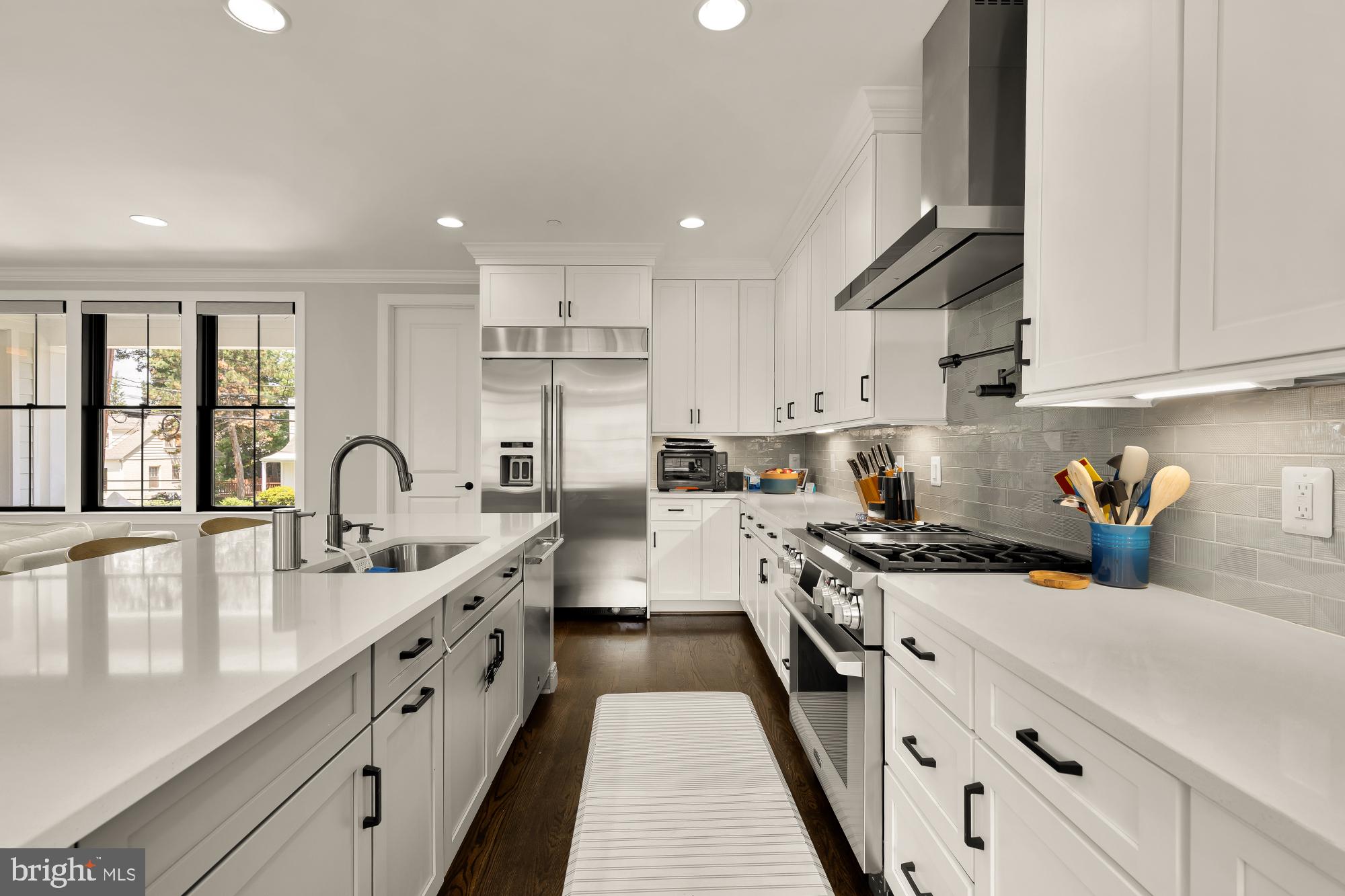 GLENBROOK VILLAGE - Residential