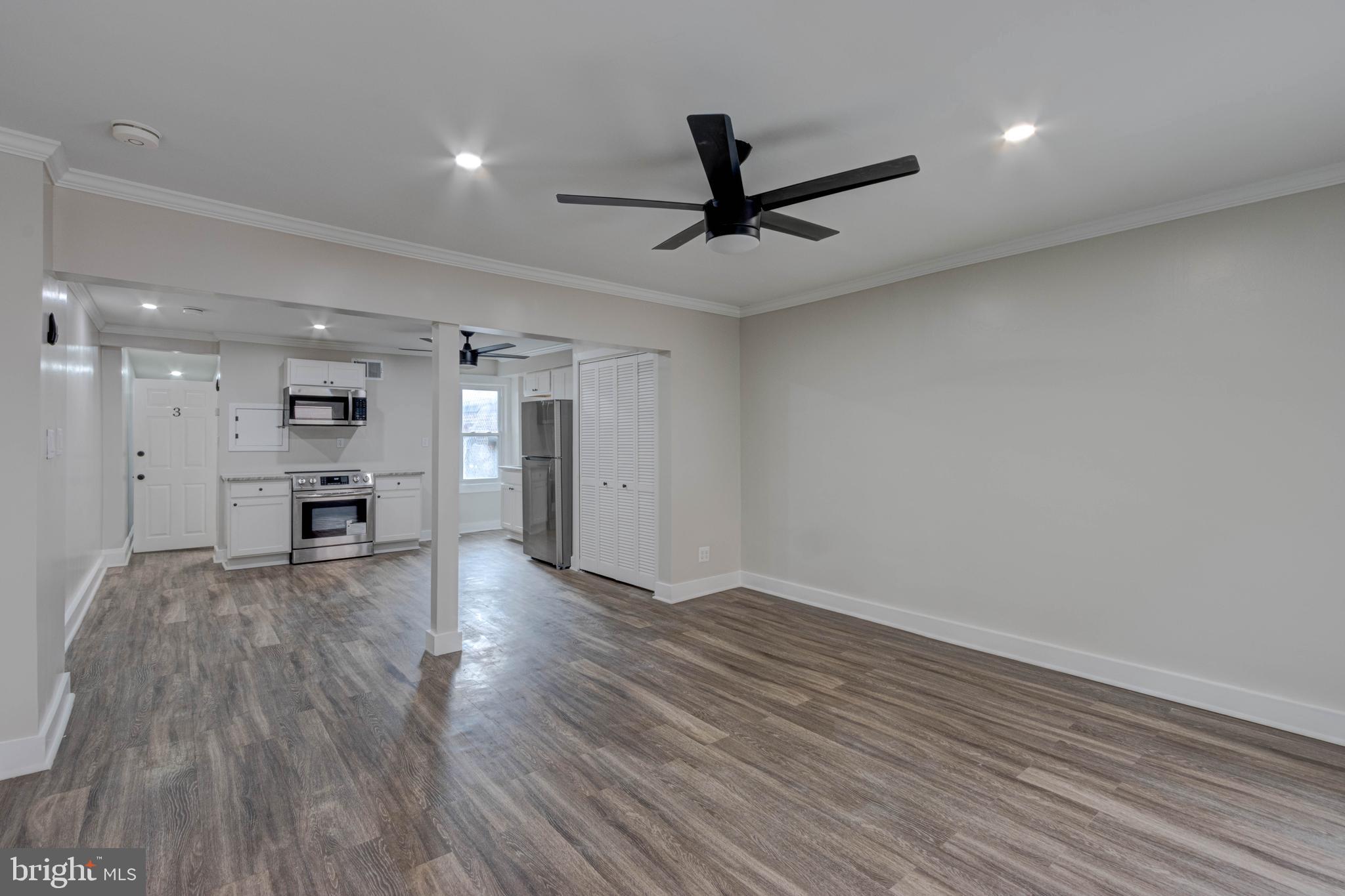 MOUNT VERNON - Commercial Sale