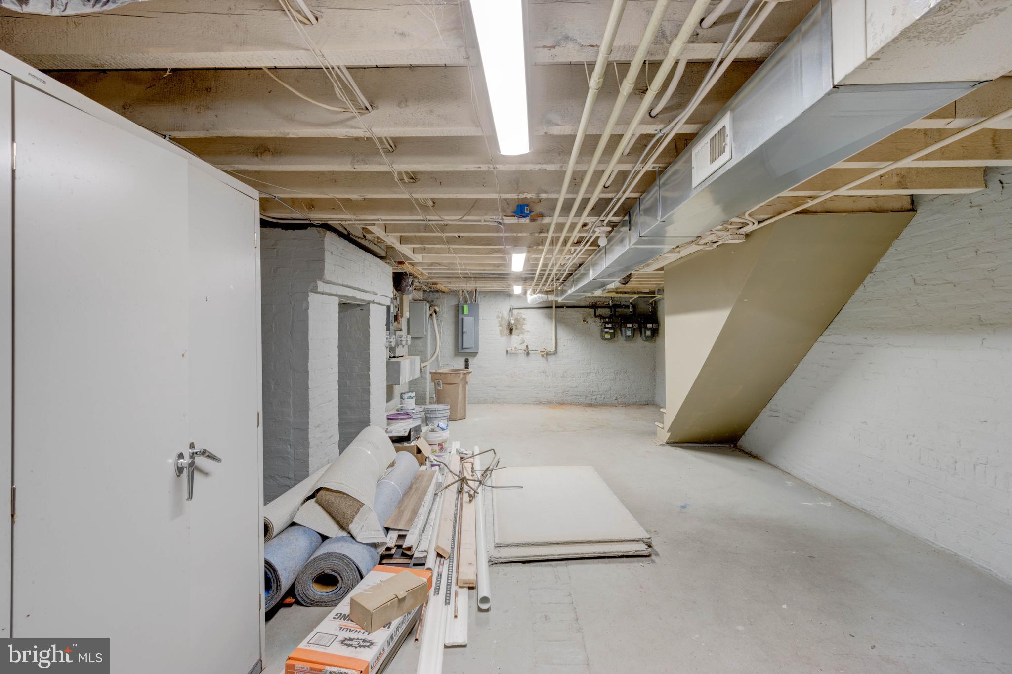 MOUNT VERNON - Commercial Sale