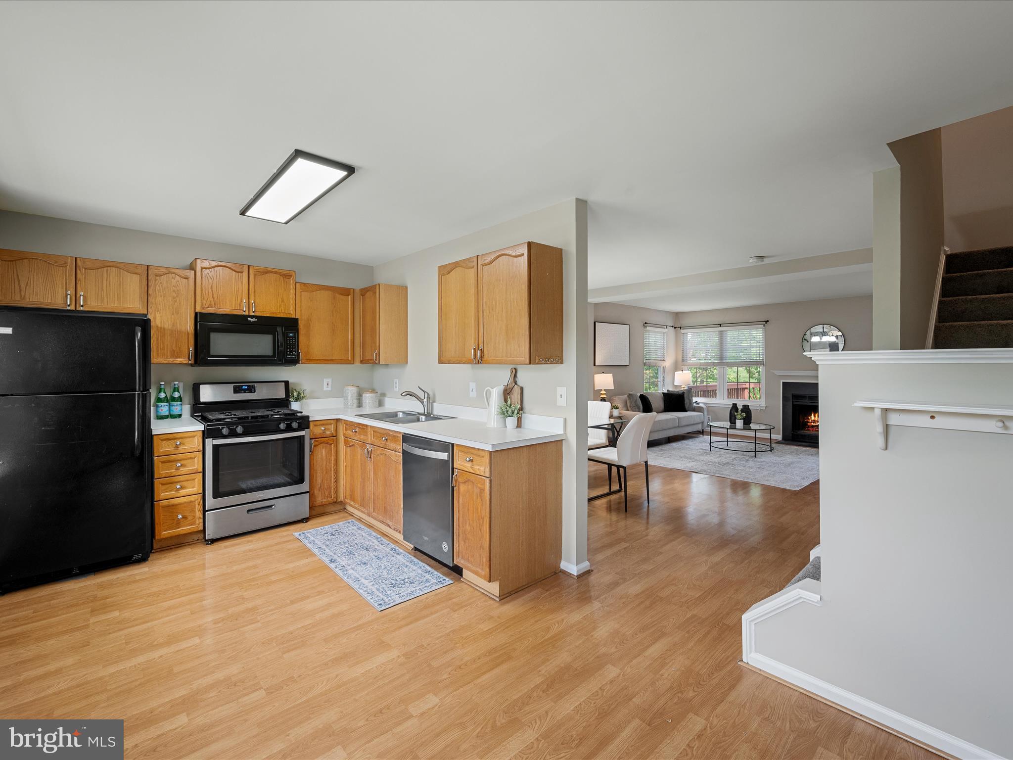 ASHBURN VILLAGE - Residential