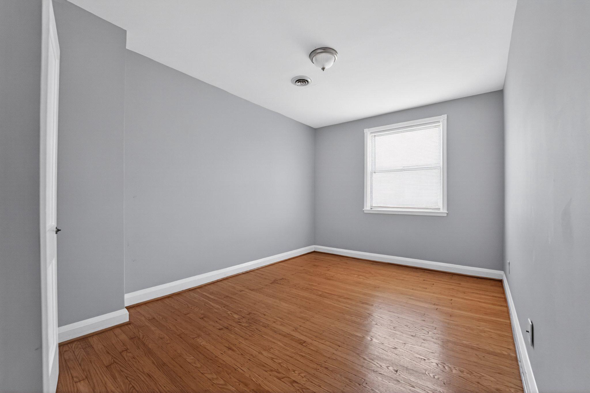 BELAIR-EDISON - Residential