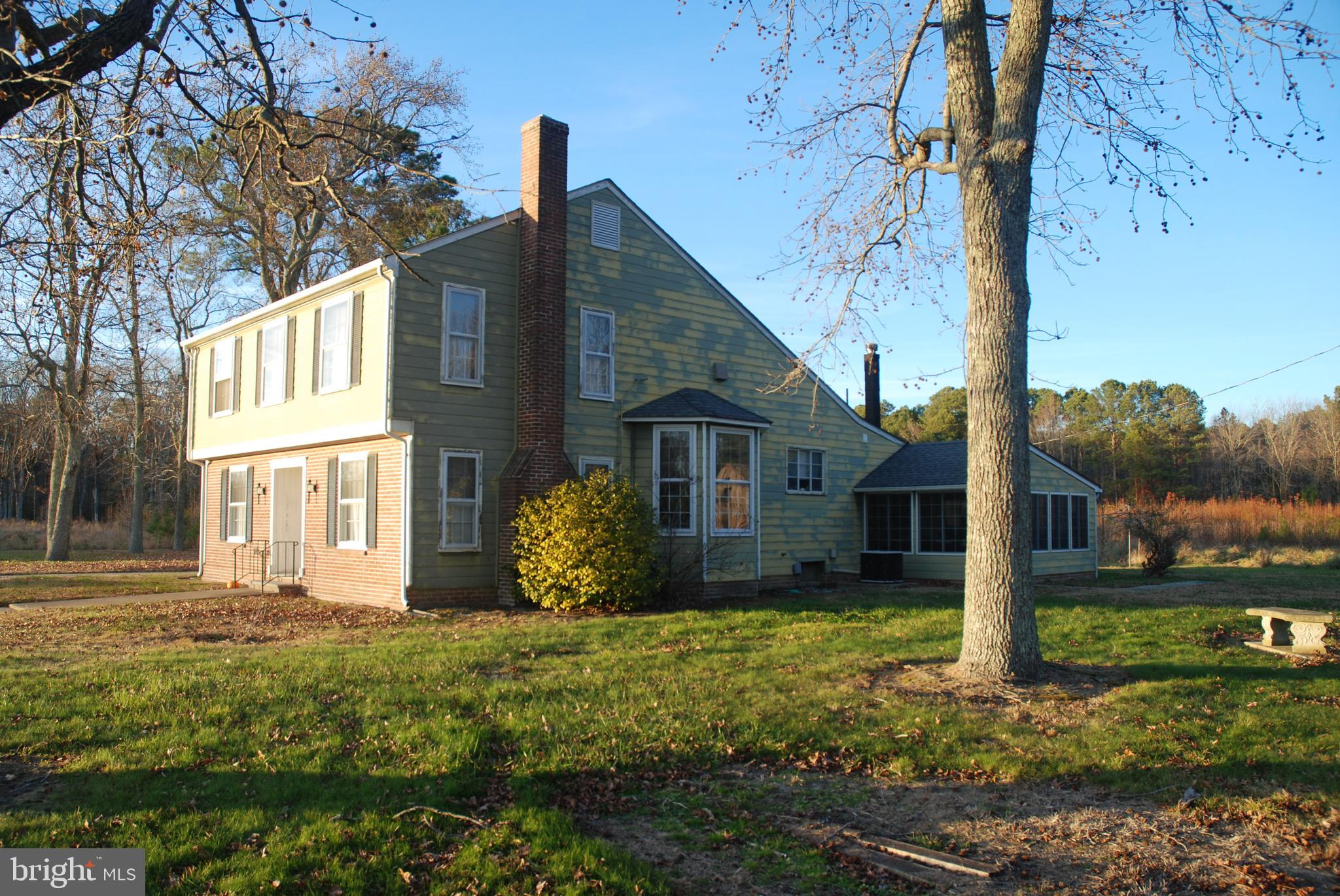 RIVERWIND FARMSTEADS - Residential