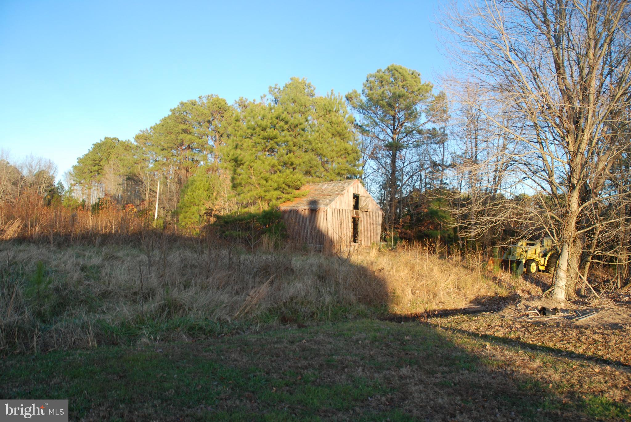 RIVERWIND FARMSTEADS - Residential