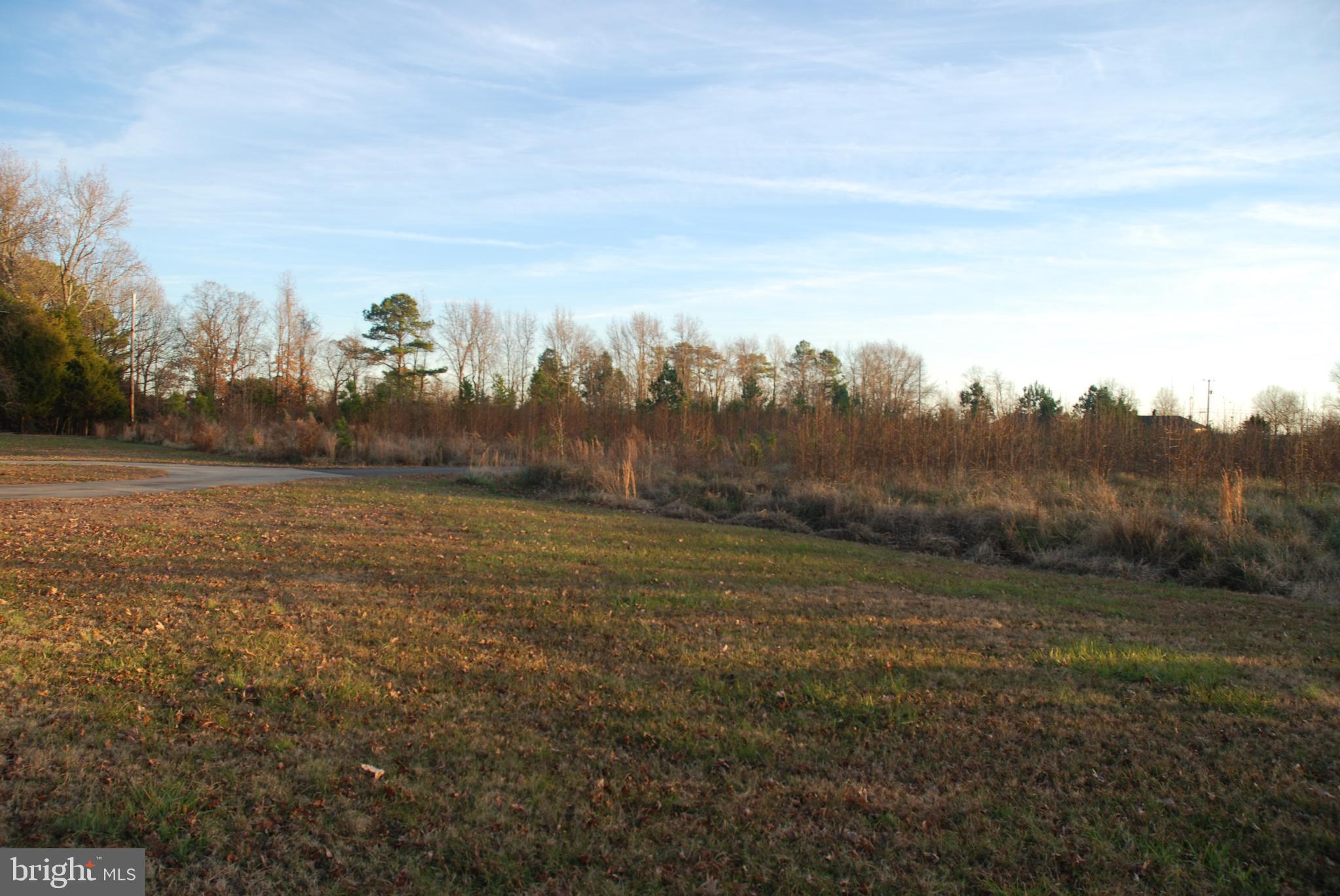 RIVERWIND FARMSTEADS - Residential