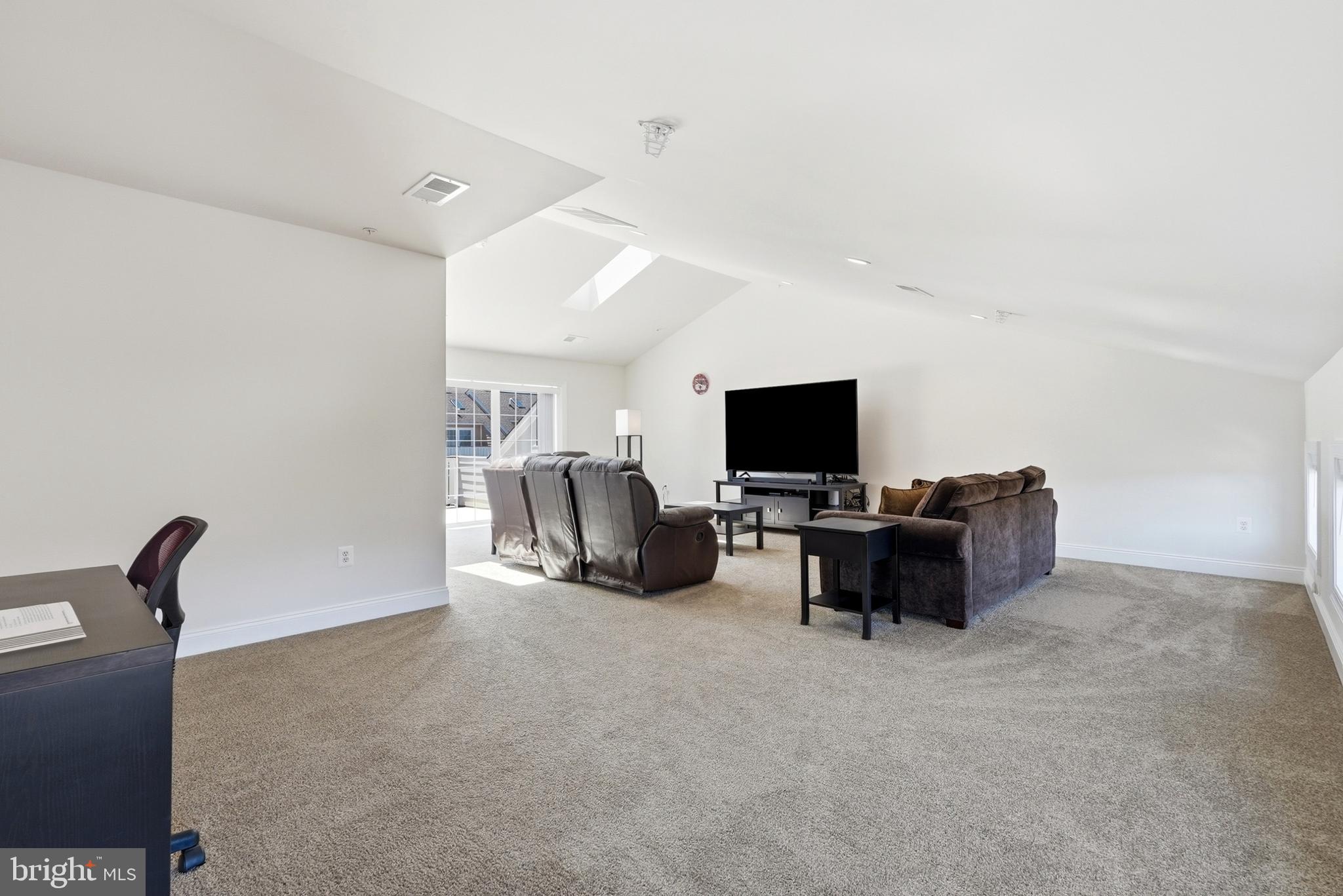 THE ENCLAVE AT ARUNDEL PRESERVE - Residential